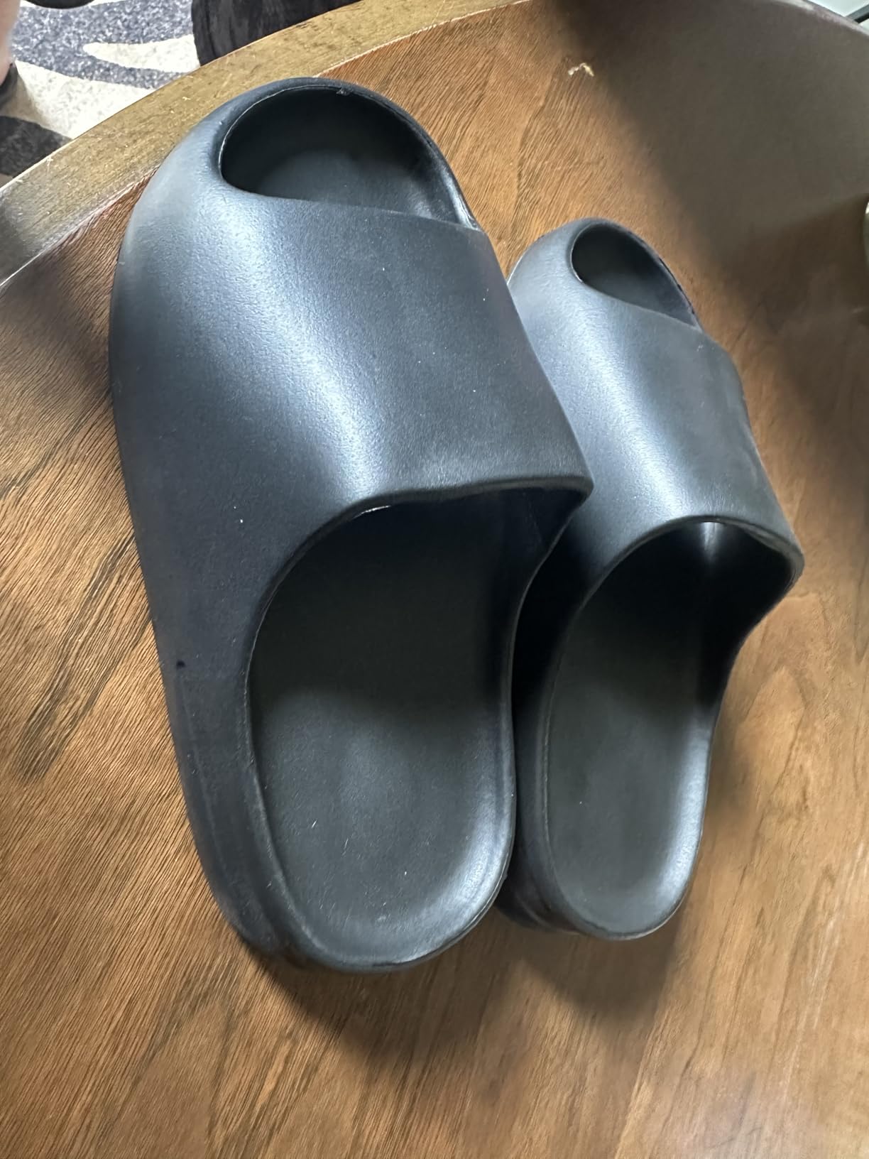 Kids Cloud Slides, Non-Slip Pillow Slippers for Girls Boys Thick Sole Open Toe Slides Shower Shoes for Indoor Outdoor Bathroom Pool Beach customer photo 1