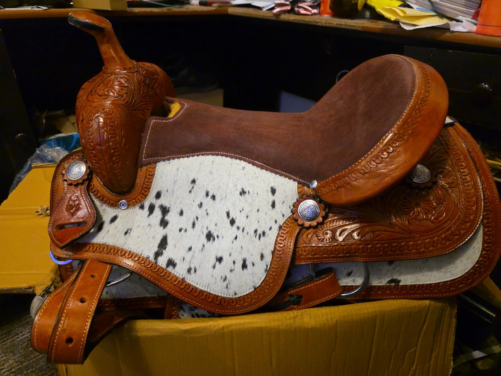 Western Barrel Saddle Set Brown Hand Tooled Genuine Leather Hair On Cowhide Horse Saddle with Headstall, Breast Collar & Reins, Trail Riding, Rodeo, Ranch & Pleasure Saddle, 8-17 Inch customer photo 1