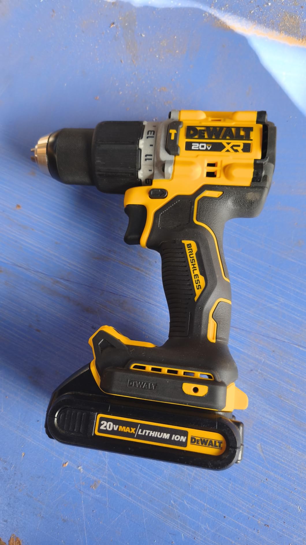 20V MAX XR Brushless Cordless 1/2 in. Hammer Drill (Tool Only) (DCD806B) customer photo 2