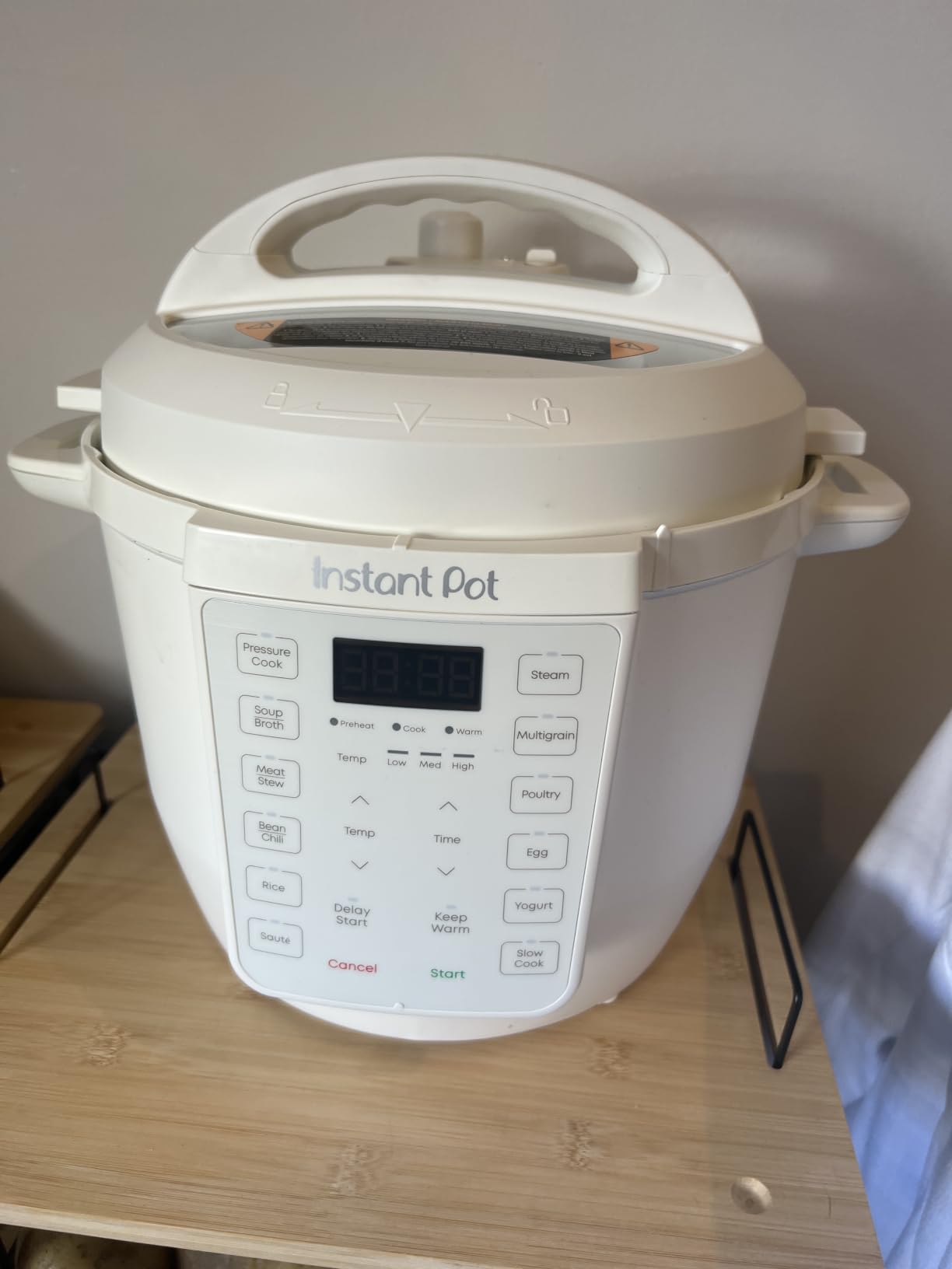 Instant Pot 4QT RIO Mini 7-in-1 Multi-Cooker, Pressure Cooker, Slow cook, Saute, Steam, Rice Maker, Yogurt, & Warmer customer photo 1