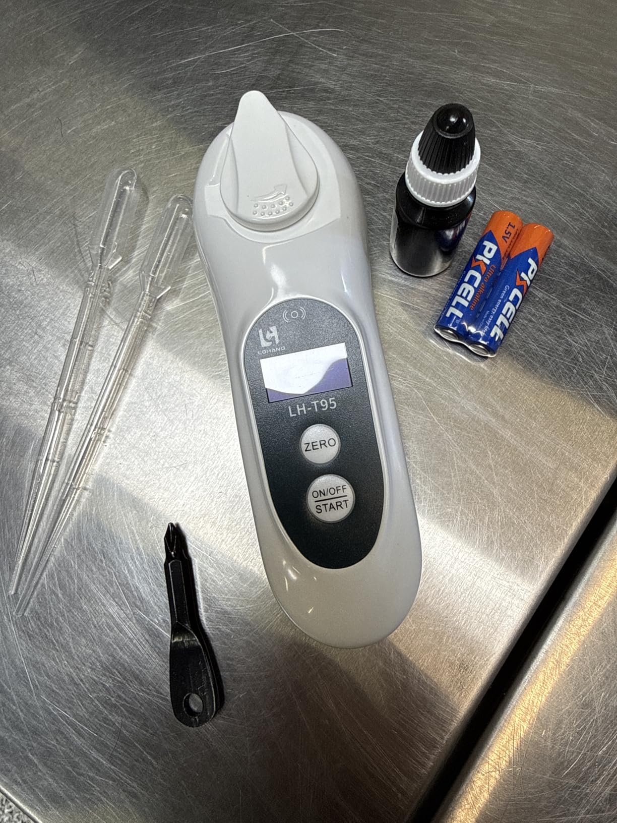 LOHAND 3-in-1 Digital Brix Refractometer with ATC, 0-95% Measurement Range | High Accuracy Brix Meter, Fast Touchscreen Test for Honey, Maple Syrup, Fruit, Juices, Coffee, Jam, Beverages & Home Brewing customer photo 1