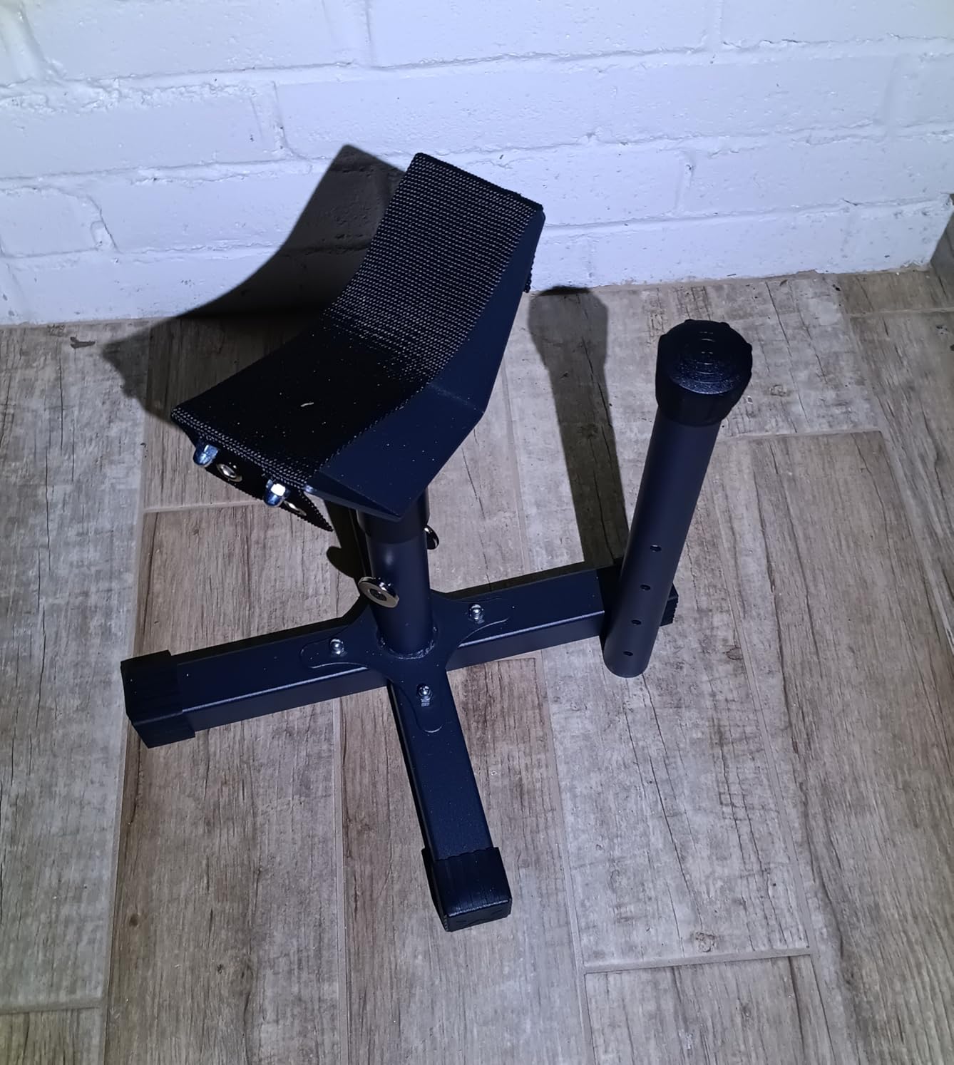 Adjustable Farrier Stand Hoof Jack for Horses Metal Hoof Stand | Heavy Duty Metal | Adjustable Height for Trimming & Shoeing | Stable Grip | Ideal for Farriers & Hoof Care customer photo 1