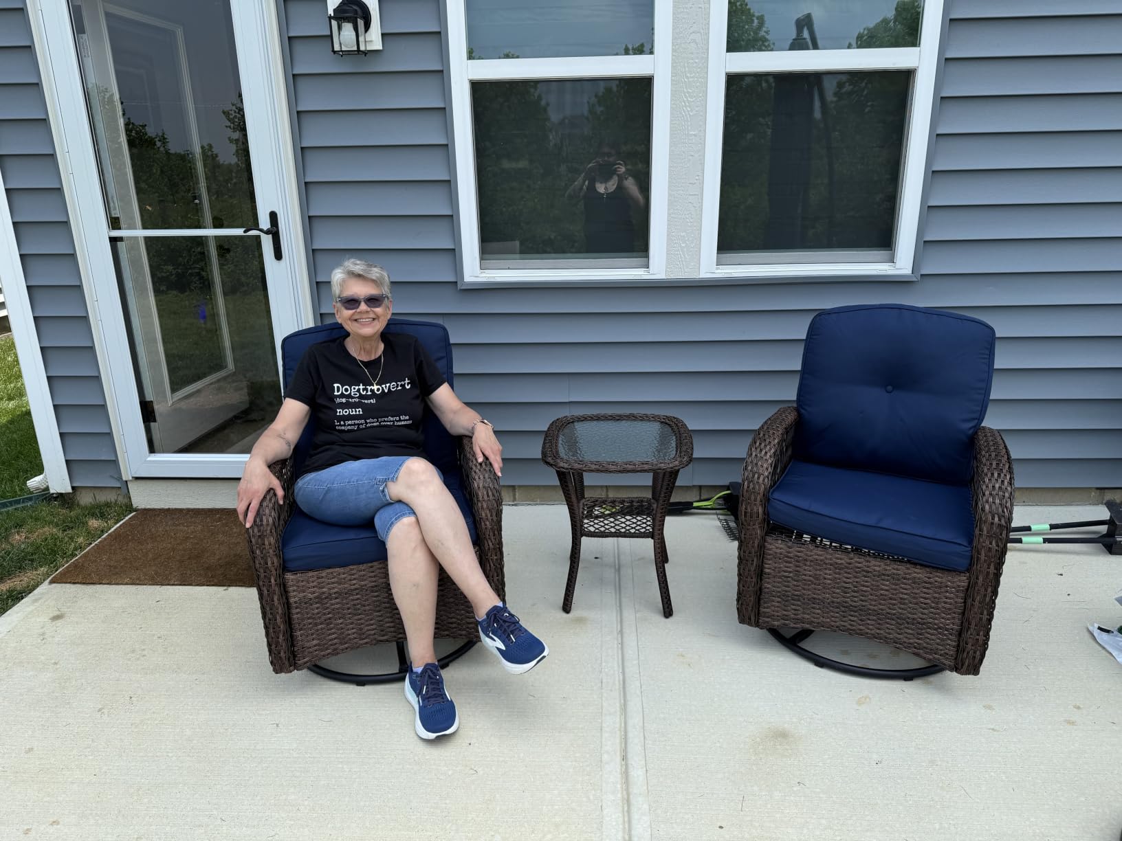 Aoxun 3 Pieces Patio Furniture Set, Patio Swivel Rocker Chairs Set of 2, Wicker Outdoor Bistro Set with Rocking Chair, Thickened Cushions and Table for Porch (Blue) customer photo 1