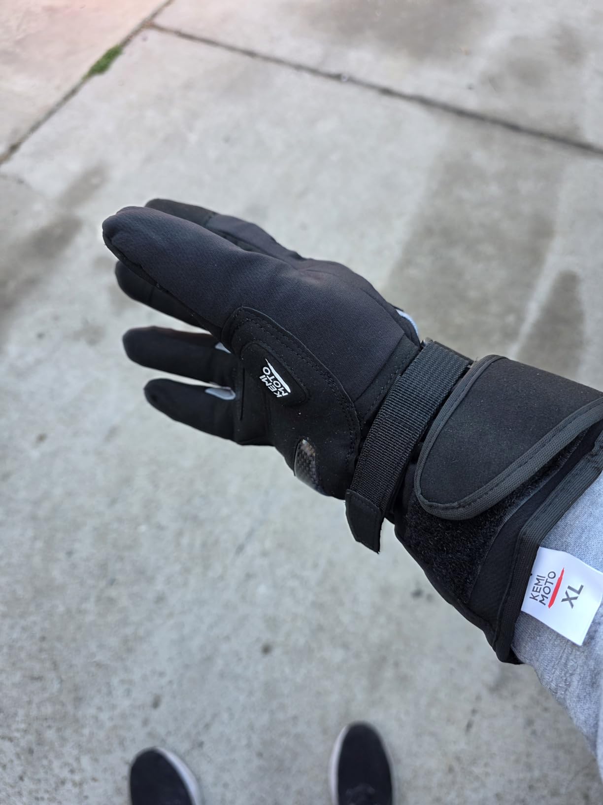 KEMIMOTO Heated Motorcycle Gloves for Men and Women, Warmest Winter Gloves Dual-Zone Control with Hard Protective Shields, 7.4V 3000mAh Rechargeable Battery, Waterproof, Touchscreen Compatible customer photo 1