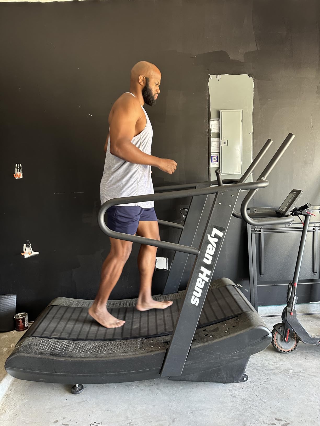 Curved Manual Treadmill, Non-Electric Curve Treadmill with 4 Resistance Levels, Self-Generated Air Runner with LCD, Commercial Motorless Treadmills for Home Gym, 450LBS Capacity customer photo 2