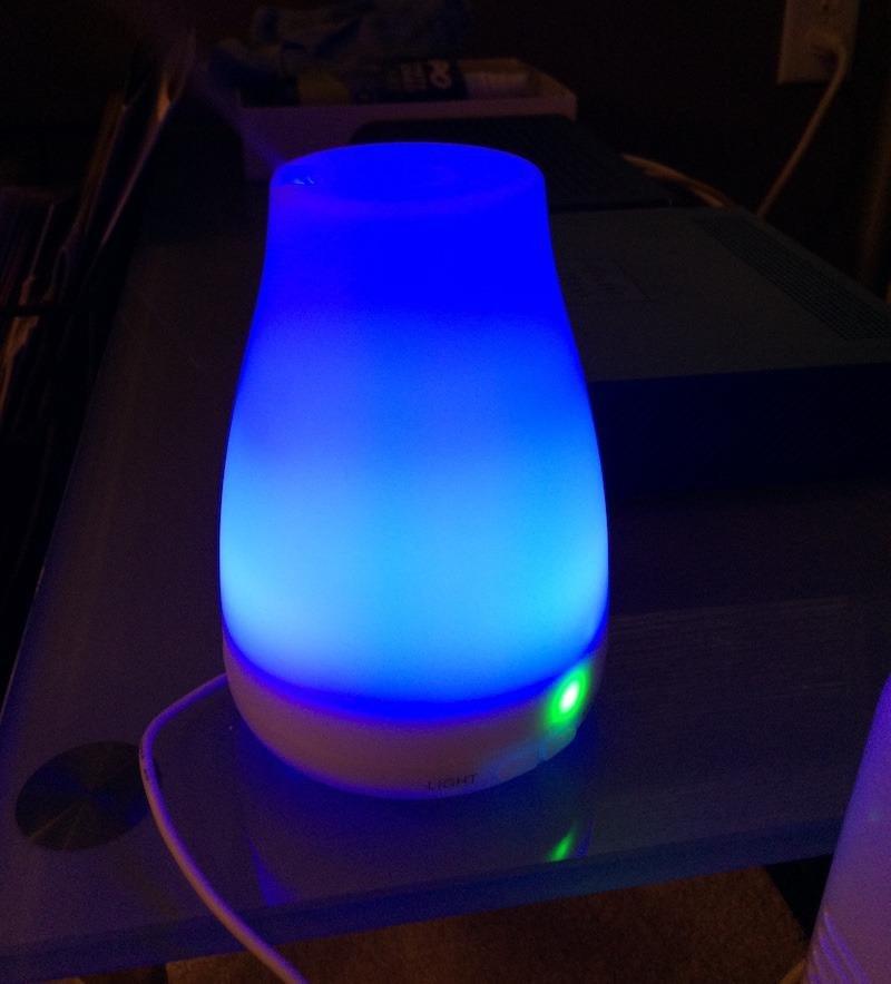 URPOWER 150ML Essential Oil Diffusers for Home, Ultrasonic Aromatherapy Diffuser with 7 Color Changing Lights, Timer & Auto Shut-Off, Scent Diffuser for Bedroom, Office, Yoga customer photo 2