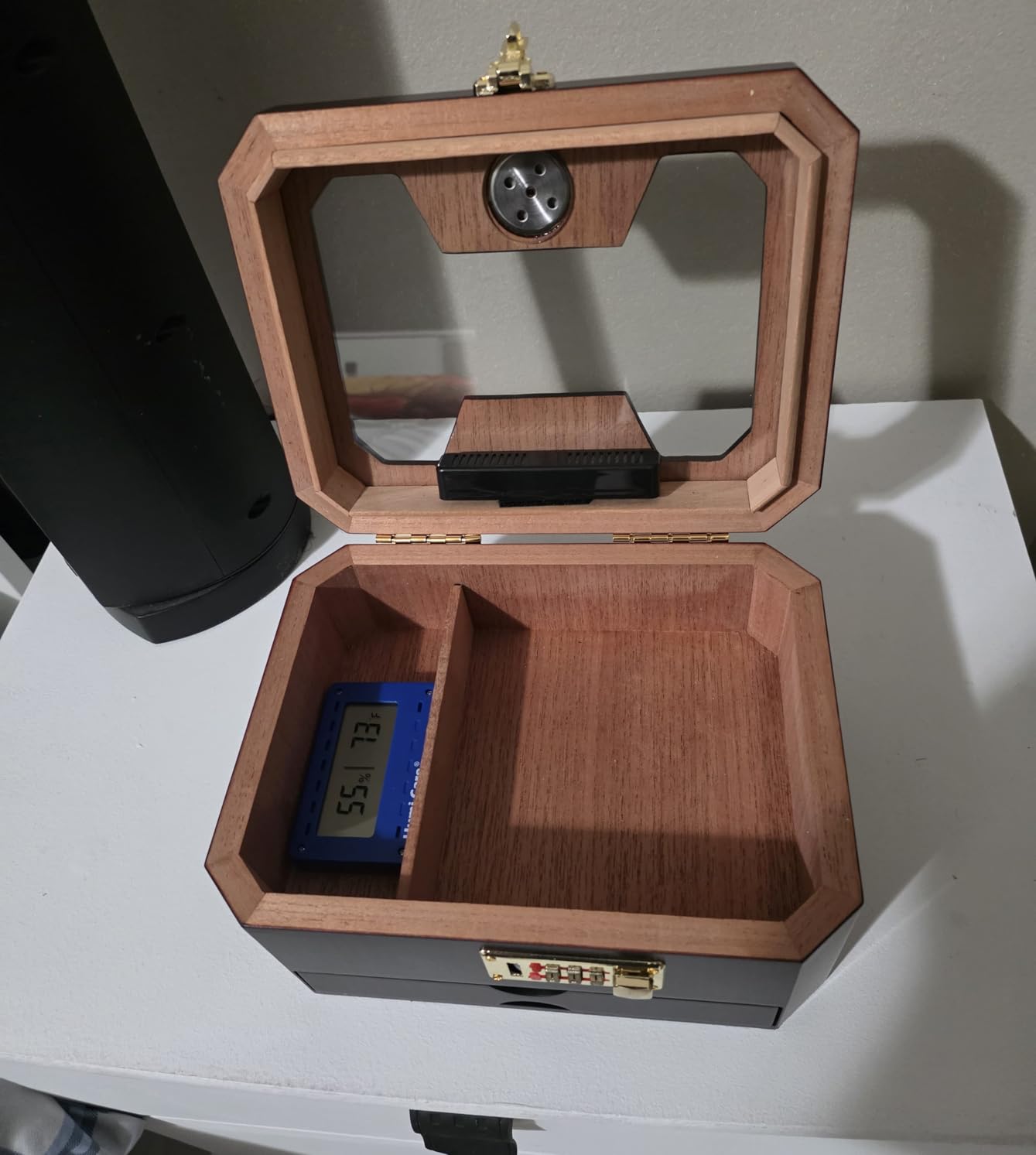 Cigar Humidor, Cedar Wood Desktop Humidor Cigar Box with Combination Lock, Glass Top Storage with Hygrometer & Humidifier, Accessory Drawer and Divider, Complete Cigar Accessories, Cigar Gifts for Men customer photo 2