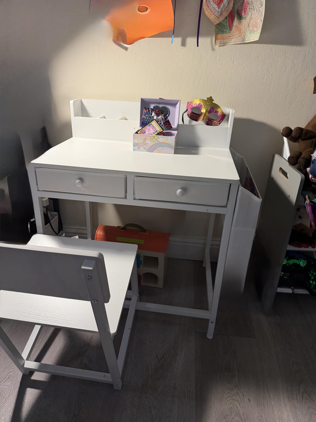 BOLUO White Kids Desk and Chair Set for 5-8 Year Old, Small Child Desk with Fabric Drawer, Children Study Table with Storage Toddler Girls Boys customer photo 1