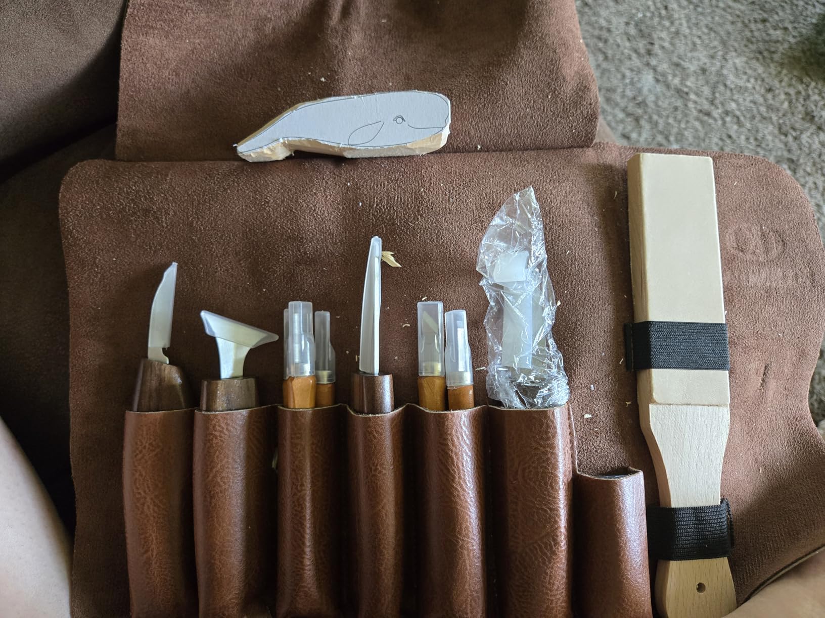 Wood Carving Kit, 32Pcs Wood Carving Tools with Storage Bag, Wood Whittling Knife Kit with 4pcs Templates & 11pcs Wood Carving Knives for Wood DIY Beginners customer photo 2