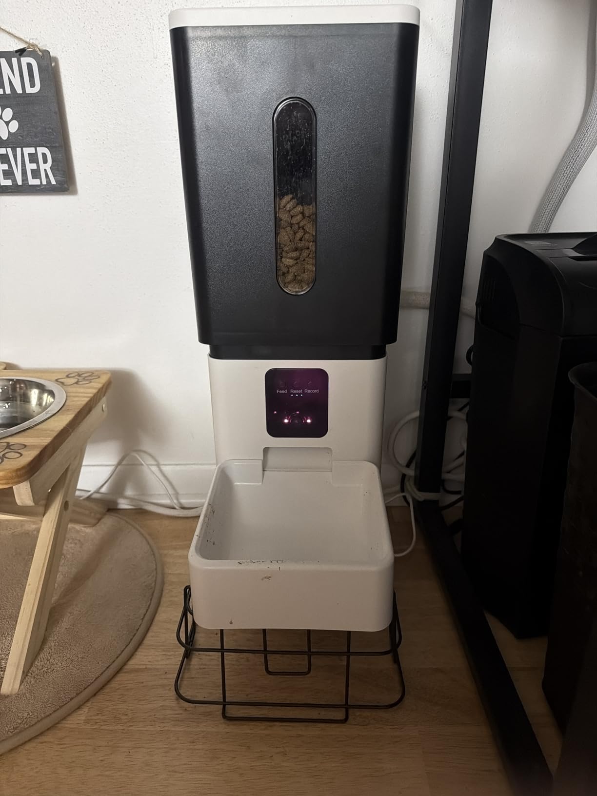 UTCG Automatic Dog Feeder with Camera: 8L/33 Cups 5G WiFi customer photo 2