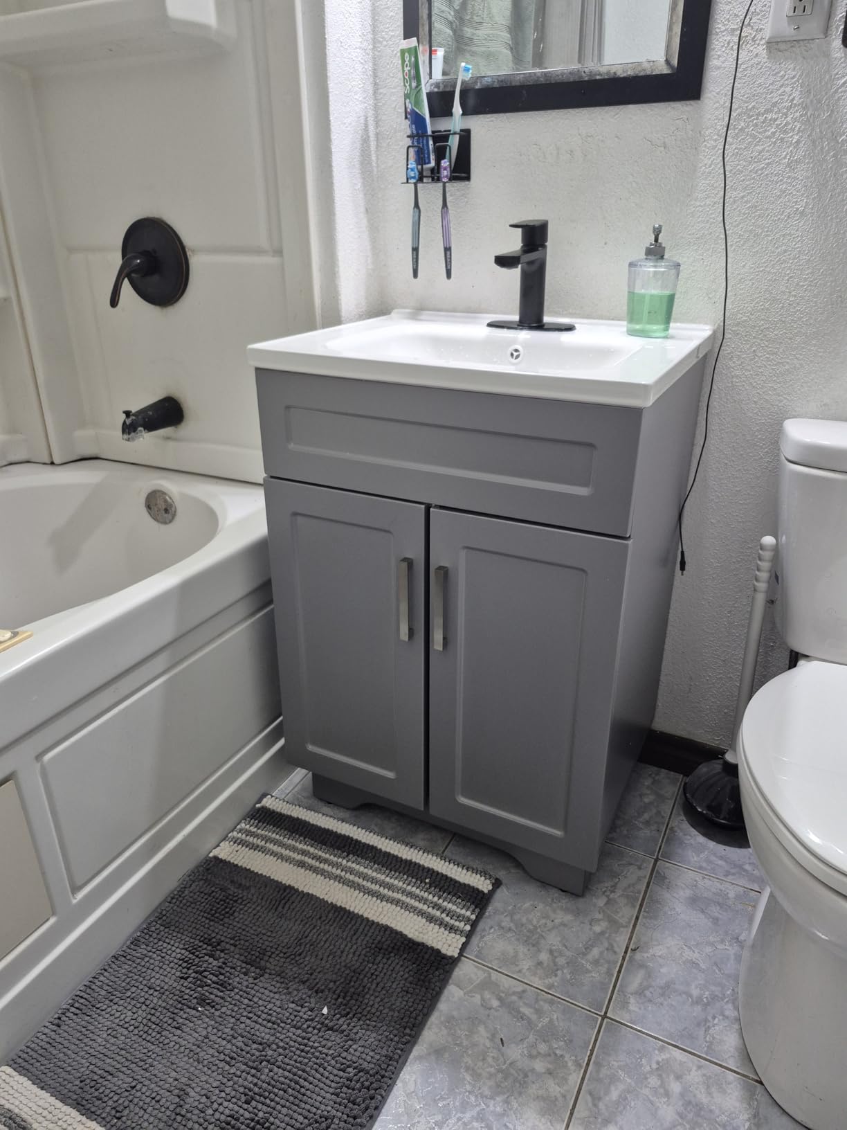 Smhxo Floating Bathroom Vanity with Sink, 40 Inch Wall Mounted Bathroom Vanity with 2 Drawers and Wave-Carved Design Door, Modern Wooden Cabinet with Ceramic Sink and Storage, White customer photo 2