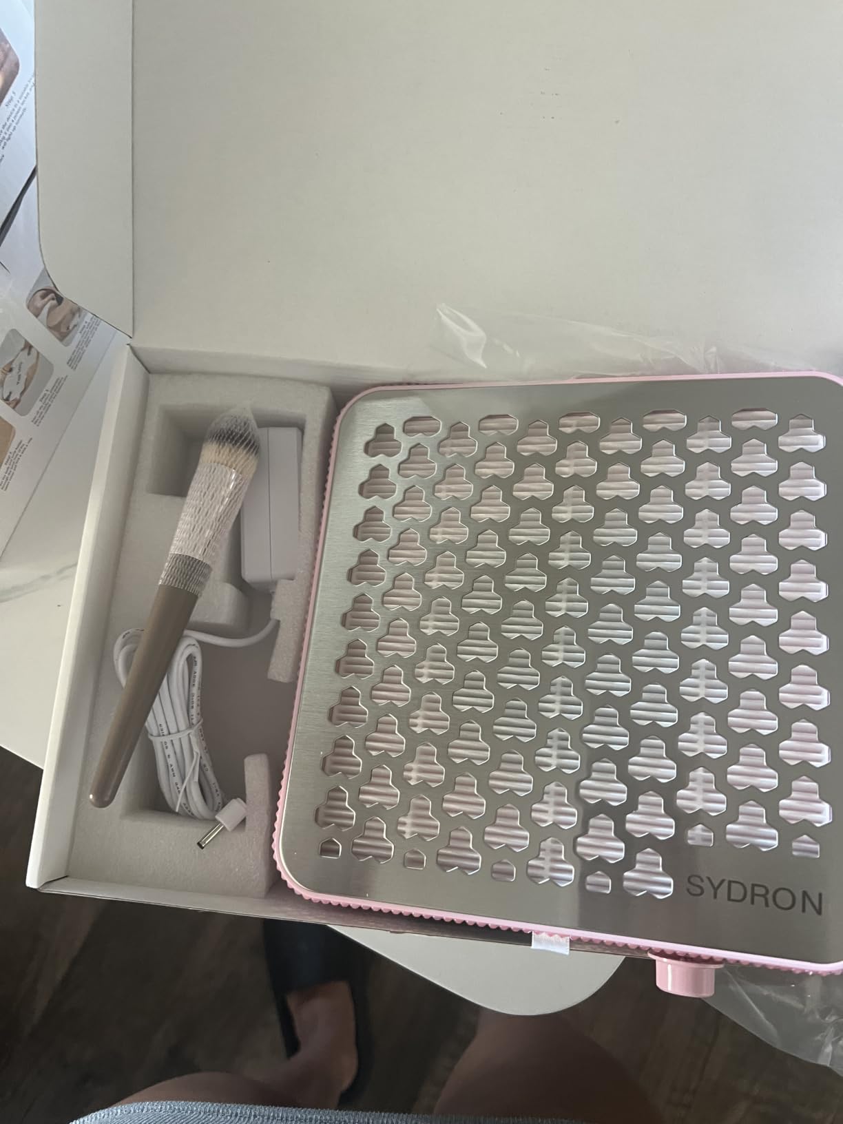 Nail Dust Collector Nail Tech Cordless FC01, 1000PA Suction, White | Aerospace-Grade Aluminum, Acetone-Proof, Magnetic Filter Cover, 10 Filter Pads, Nail Dust Brush, 7800mAh, 8Hrs, 2-Yr Warranty customer photo 2