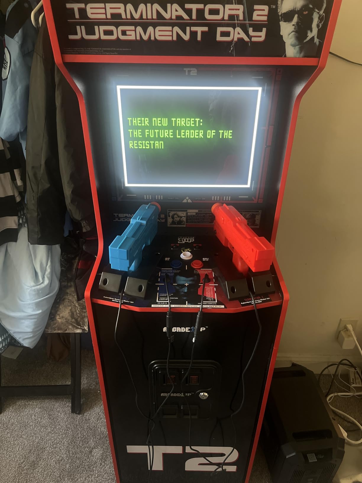 Arcade1Up Terminator 2 Deluxe Arcade Machine with Real-Feel Arcade Guns | 17-Inch BOE Color Monitor, Dual Speakers and Wi-Fi Online Leaderboards, 5-Foot Tall customer photo 2
