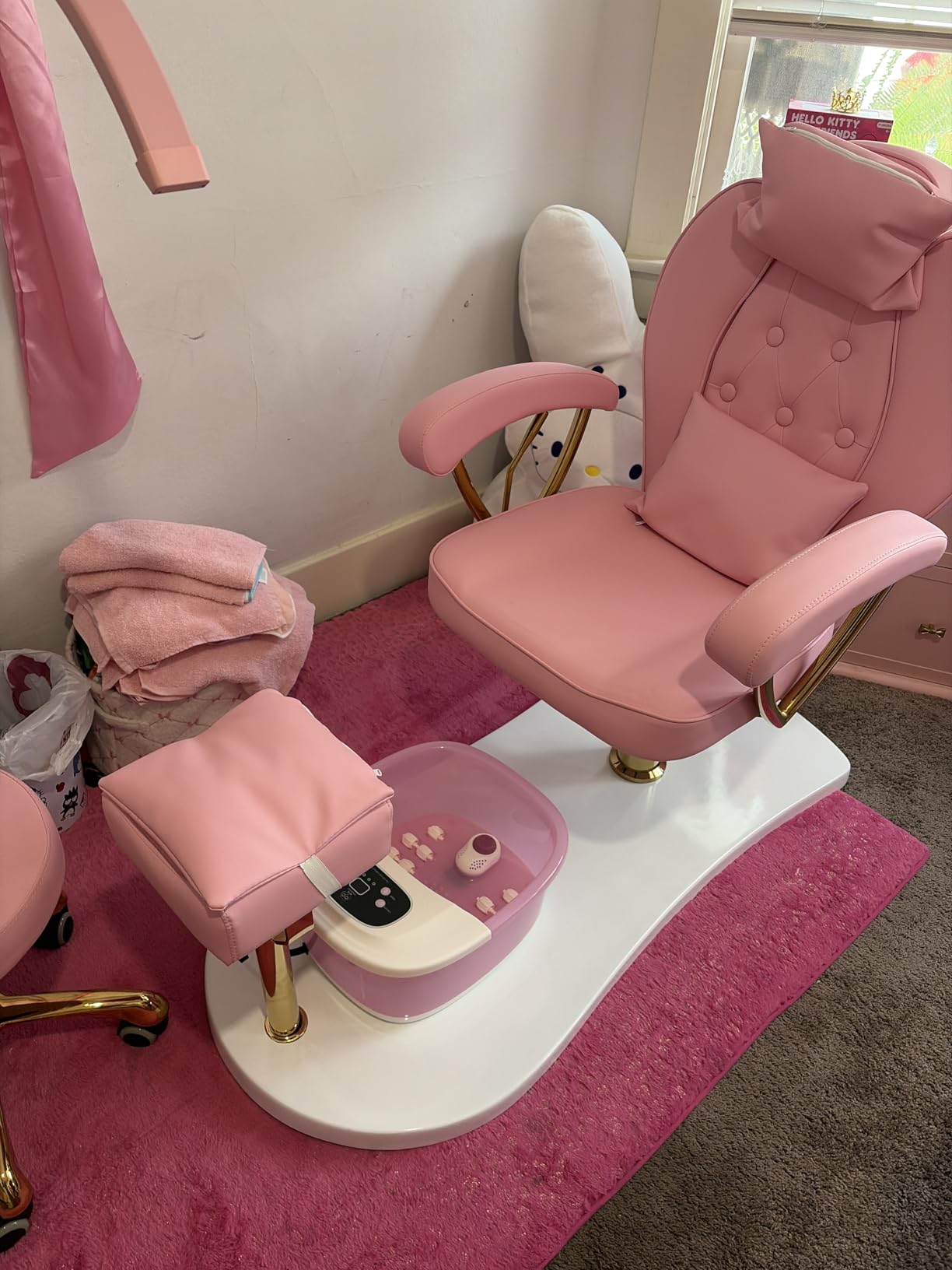 Pedicure Chair No Plumbing with Stool & Foot Bath, 360° Swivel Hydraulic Reclining Pedicure Station with Footrest & Ergonomic Headrest for Nail Tech, Spa, Salon (Black) customer photo 2