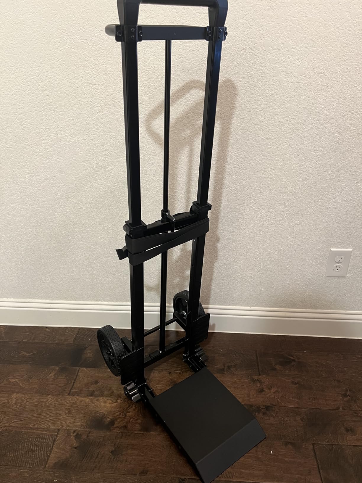 KEDSUM 600LB 55-Gallon Drum Dolly, Heavy Duty Plant Dolly with Wheels, Adjustable Eagle Beak Fixation, Secure Strap, 47.2-Inch Handle, Foldable customer photo 2