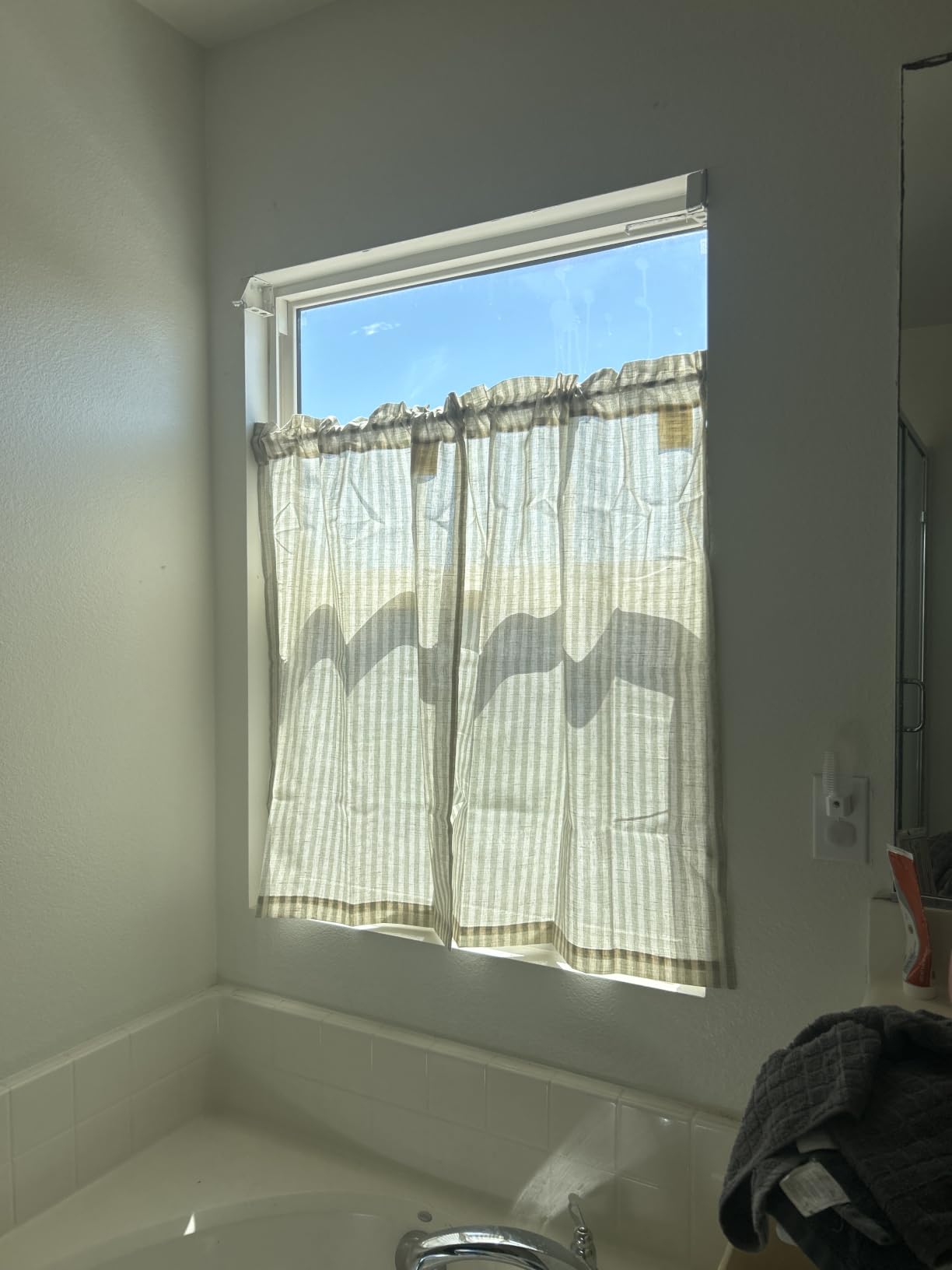 jinchan Striped Linen Kitchen Tier Curtains, 20 Inch, Tan, 2 Panels | Cafe curtains, light-filtering, linen blend, rod pocket, farmhouse, for kitchens, bathrooms, laundry rooms and small windows customer photo 1
