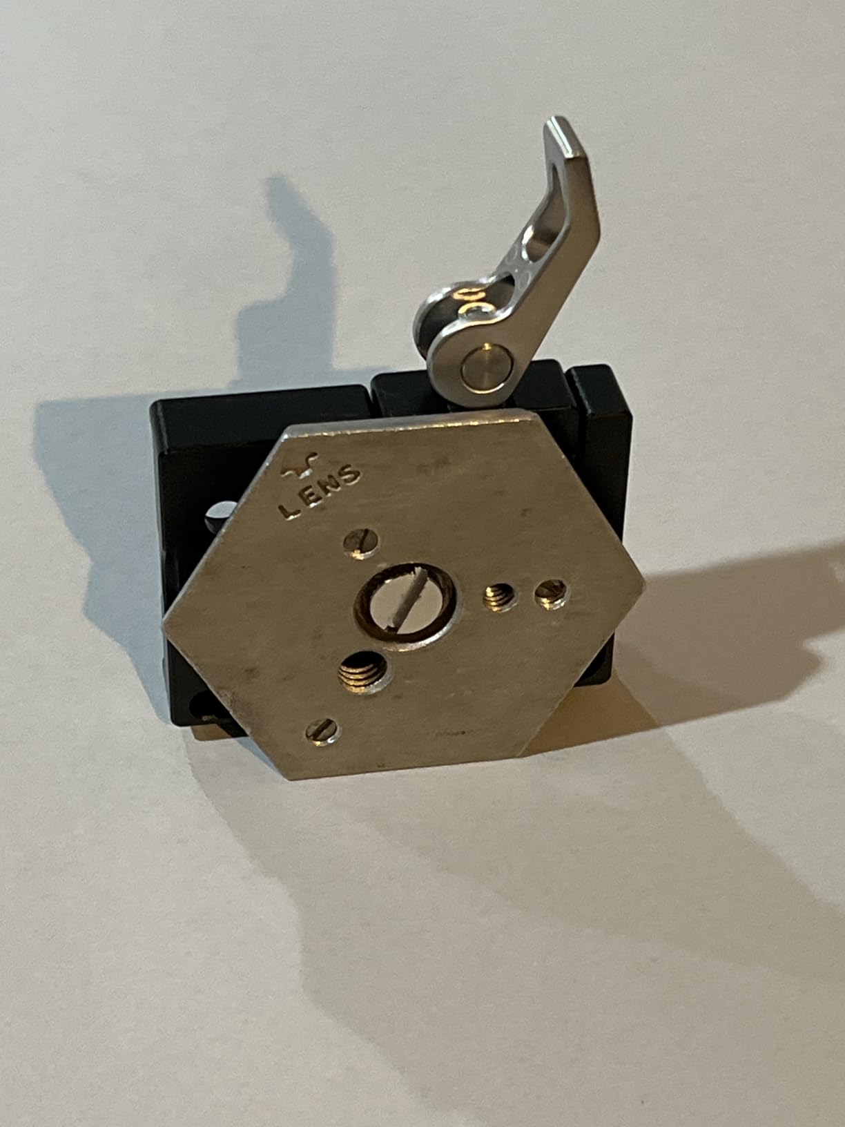 SMALLRIG Quick Release Mount Plate Clamp for Arca-Type, Lightweight Clamp | Baseplate Clamp with 1/4''-20 Threaded, 3/8''-16 Threaded and Lever customer photo 1
