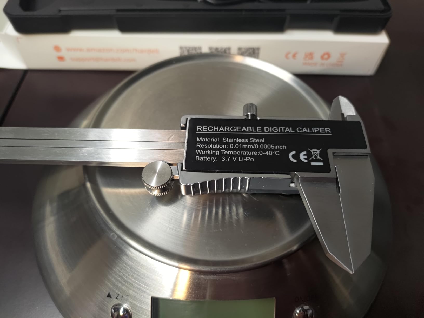 HARDELL Digital Caliper, Rechargeable Caliper Measuring Tool with Backlight LCD Screen, All Metal Calipers, Auto-Off Digital Micrometer, Inch/MM/Fraction for Household/3D-Printing-Rechargeable 6 Inch customer photo 1