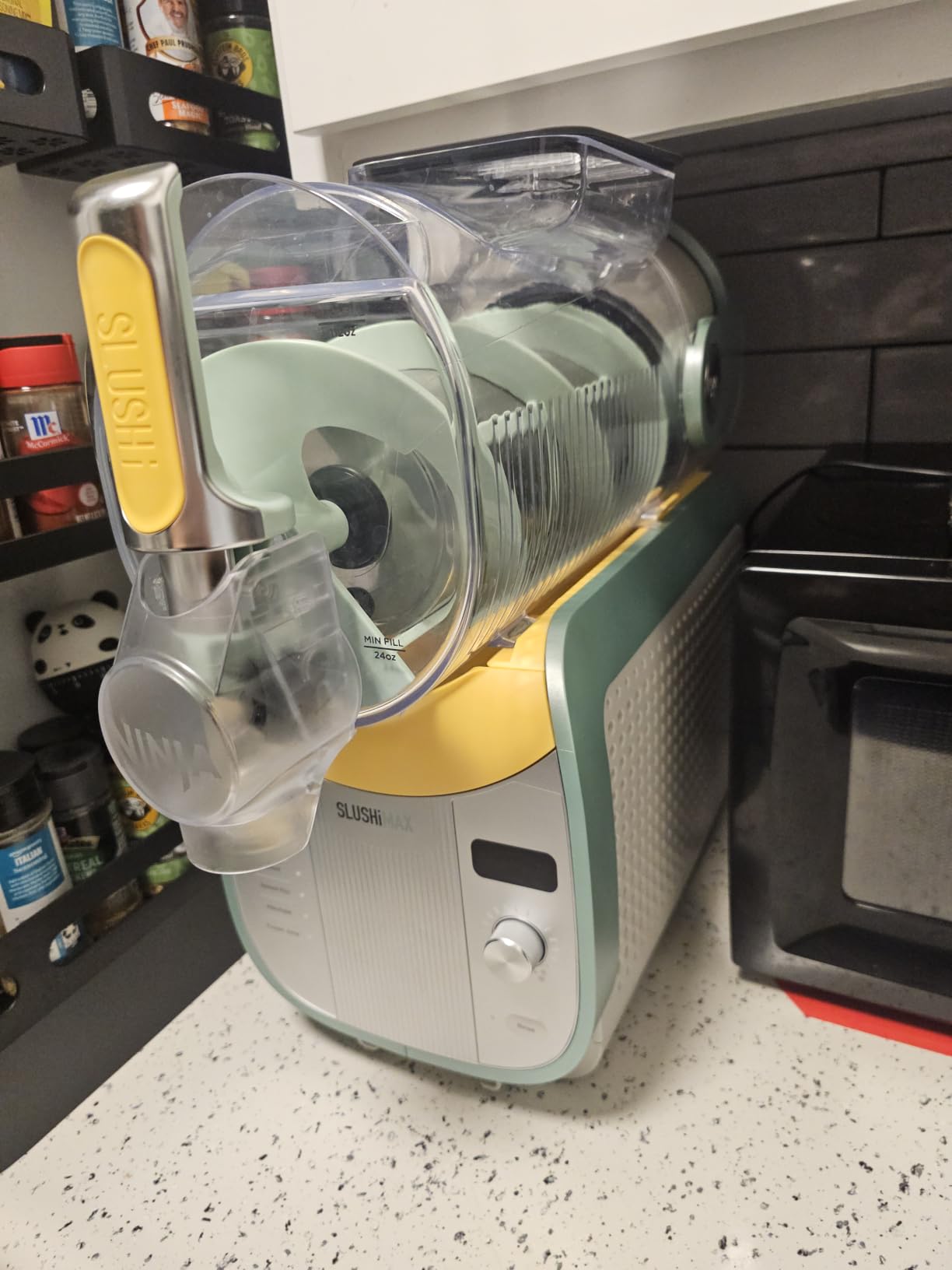 Ninja SLUSHi Max XXL Smart Frozen Drink Maker | Party-Size 150oz Capacity, No Ice Needed, 6 Programs, Ideal Temp & Texture up to 12 hours, FS605IV customer photo 1
