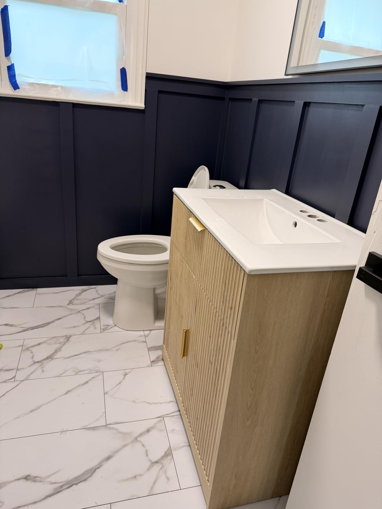 Amada 30 inch Bathroom Vanity with Ceramic Sink and Storage, Natural Oak | Modern fluted style, U-shaped drawer, adjustable U-shaped shelf, CARB-certified, pre-drilled faucet holes and drain hole customer photo 2