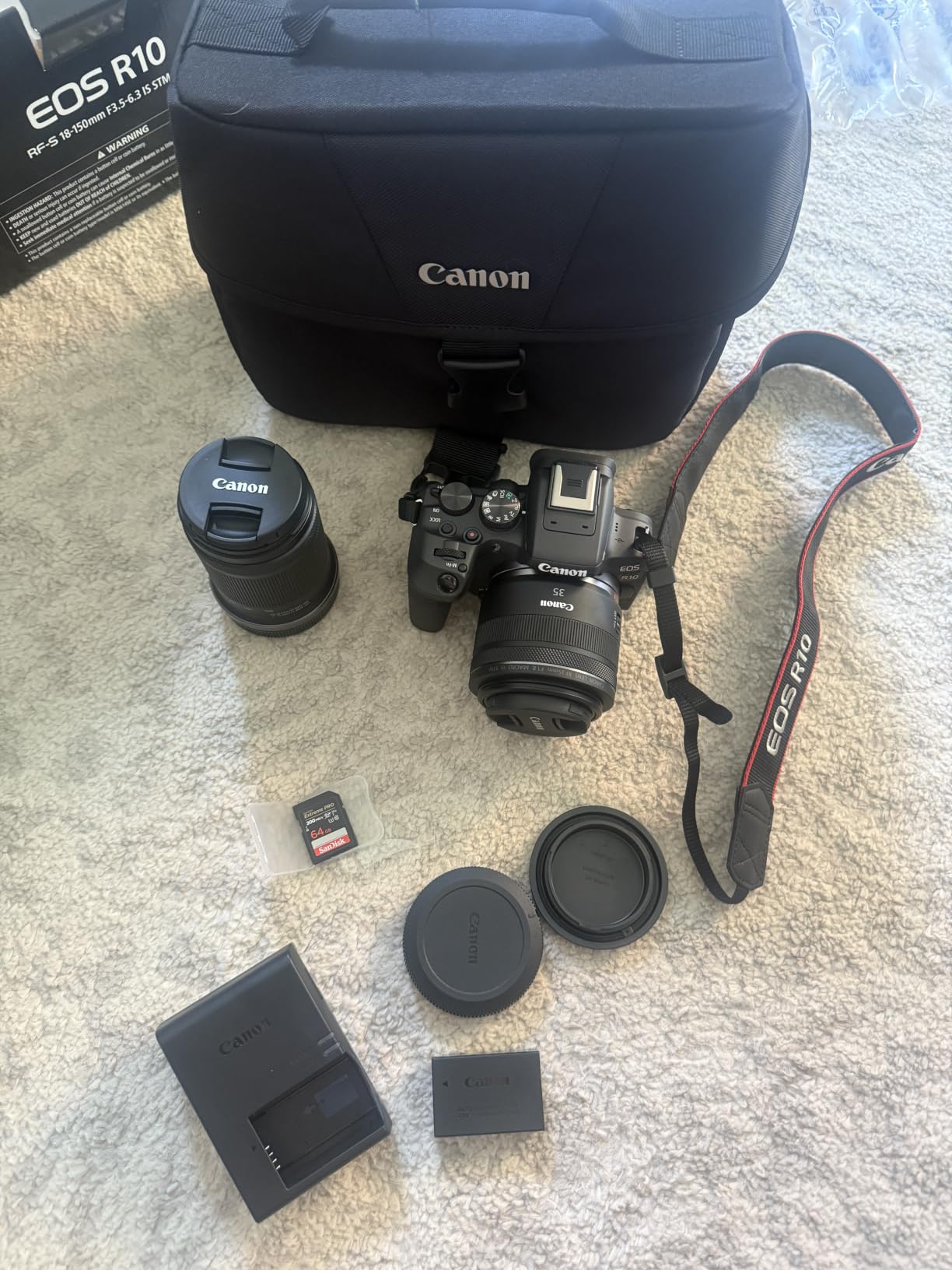 Canon EOS R10 Mirrorless Camera with RF-S 18-150mm Lens Bundle customer photo 1