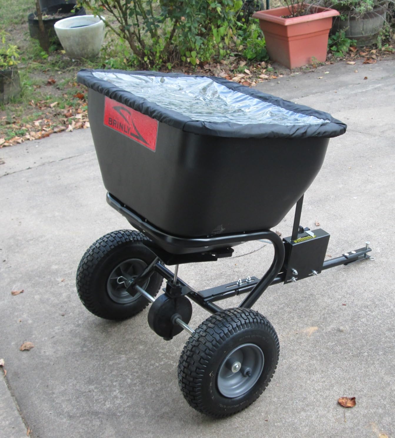 Brinly BS36BH-A Tow Behind Broadcast Spreader with Universal Hitch, 175 lb.+ -Flat Black customer photo 1