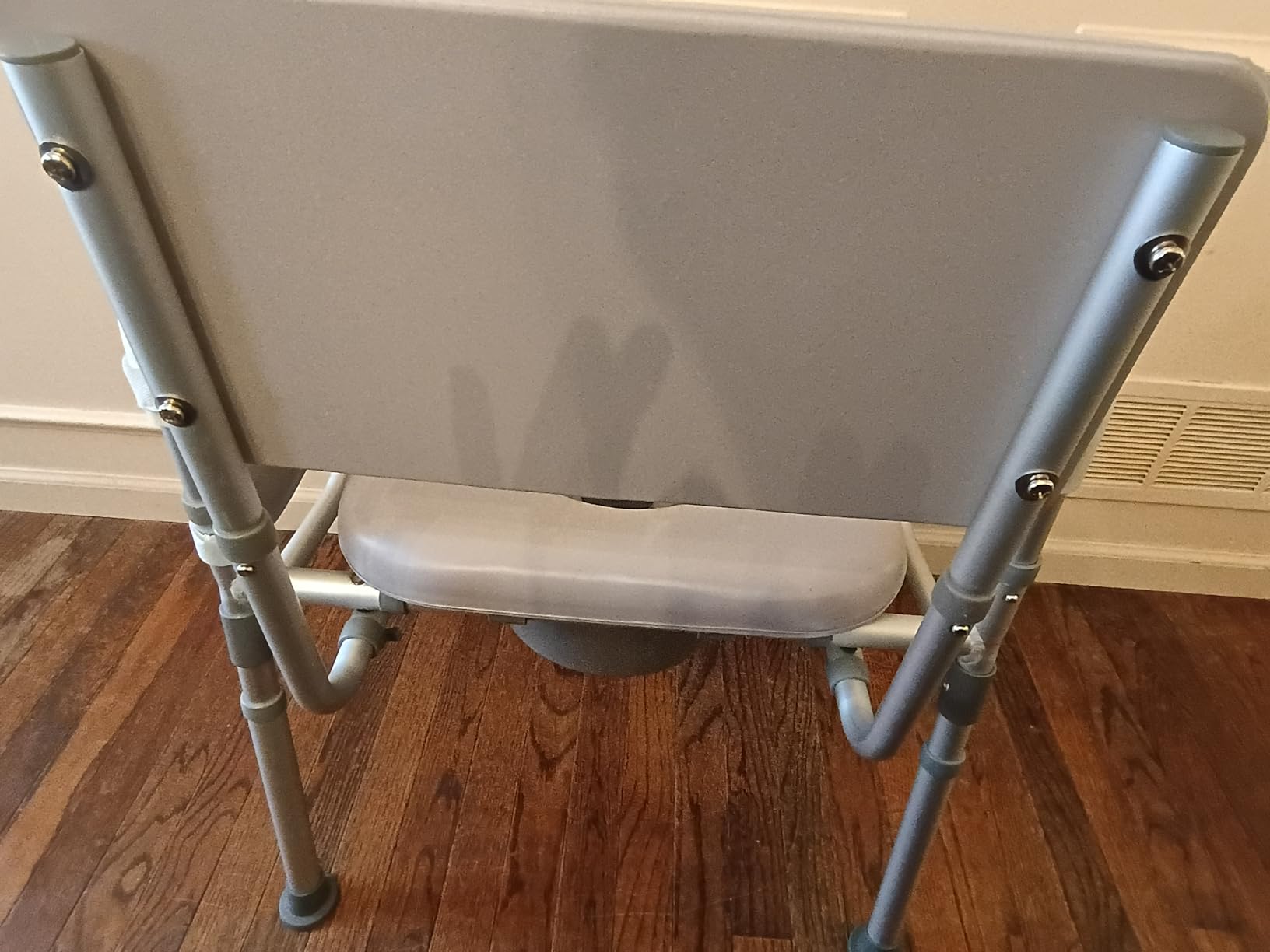 soundfuse Bedside Commode Toilet, Padded Seat and Backrest, Aluminum Frame | Height Adjustable, Dual-Crossbar, Portable Toilet for Seniors and Adults, Removable Potty Bucket, Tool-Free Assembly, 350 lbs customer photo 2