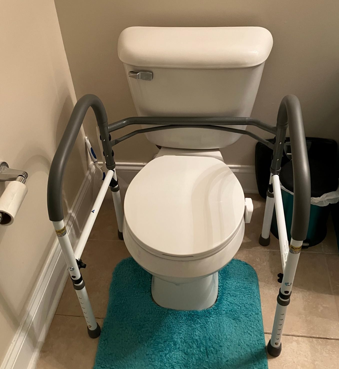 Vaunn Medical Adjustable Toilet Safety Rail for Seniors, Foldable Free-Standing Toilet Safety Frame, Bathroom Grab Bar Handle (Gray) customer photo 2