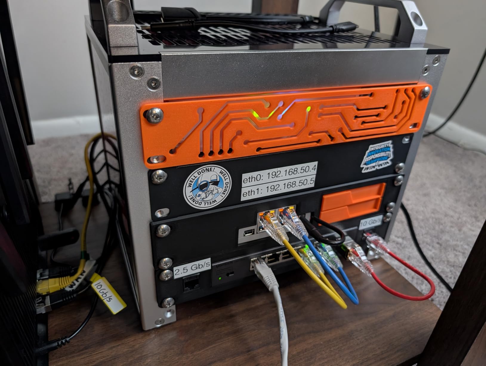 12V 4 Pin PWM Fan Speed Controller PC Fan Hub 6 Fans Supported, Powered by Type-C PD3.0 QC 3.0 and DC 5521 with Max Total 60W Output customer photo 1