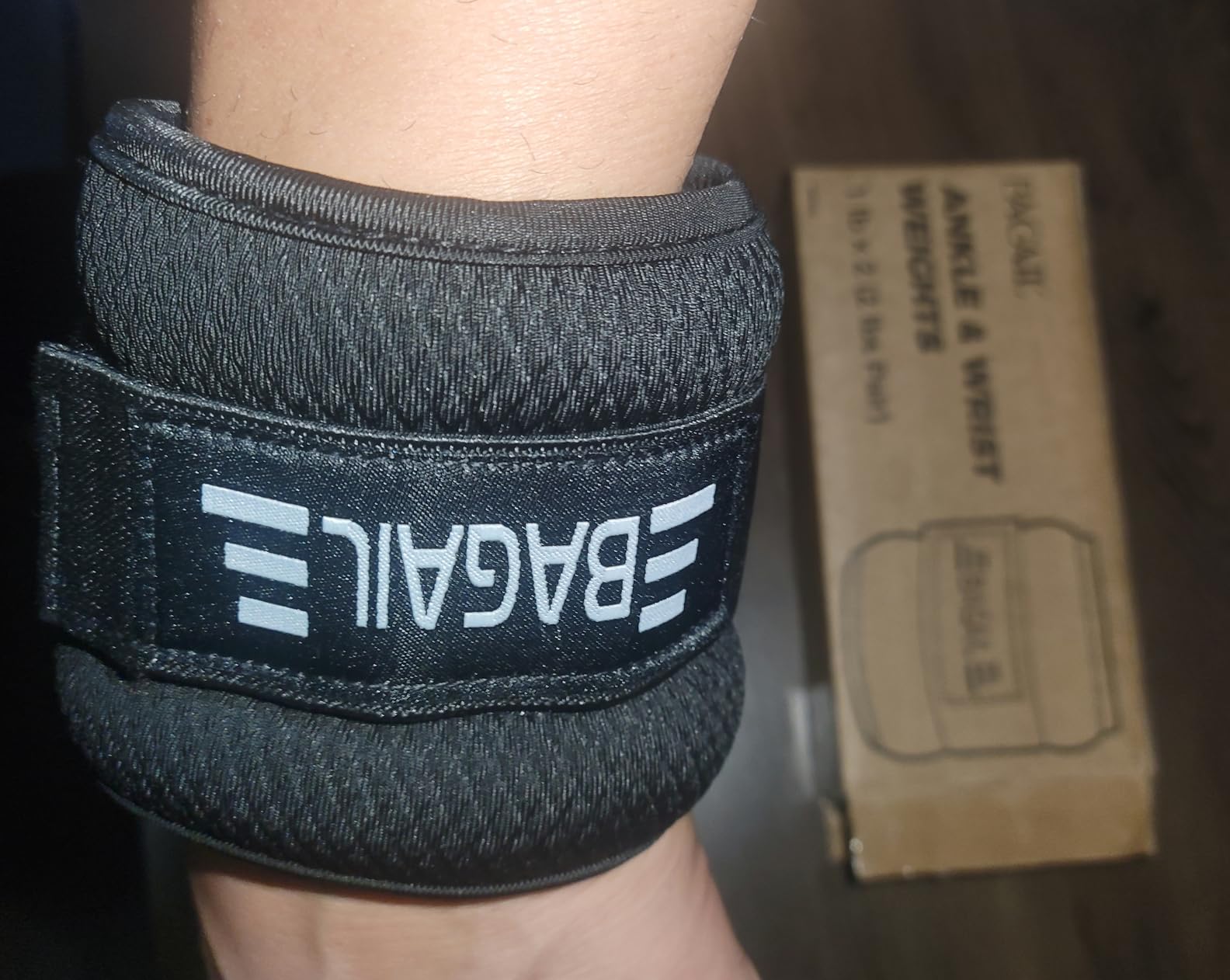 BAGAIL Ankle Wrist Weights for Women & Men, Set of 2 (Available in 0.5/1/2/3/4/5 lb Each), Wearable Leg Arm Weights with Sleek Design & Secure Fit for Walking, Running, Pilates, Home Fitness customer photo 1