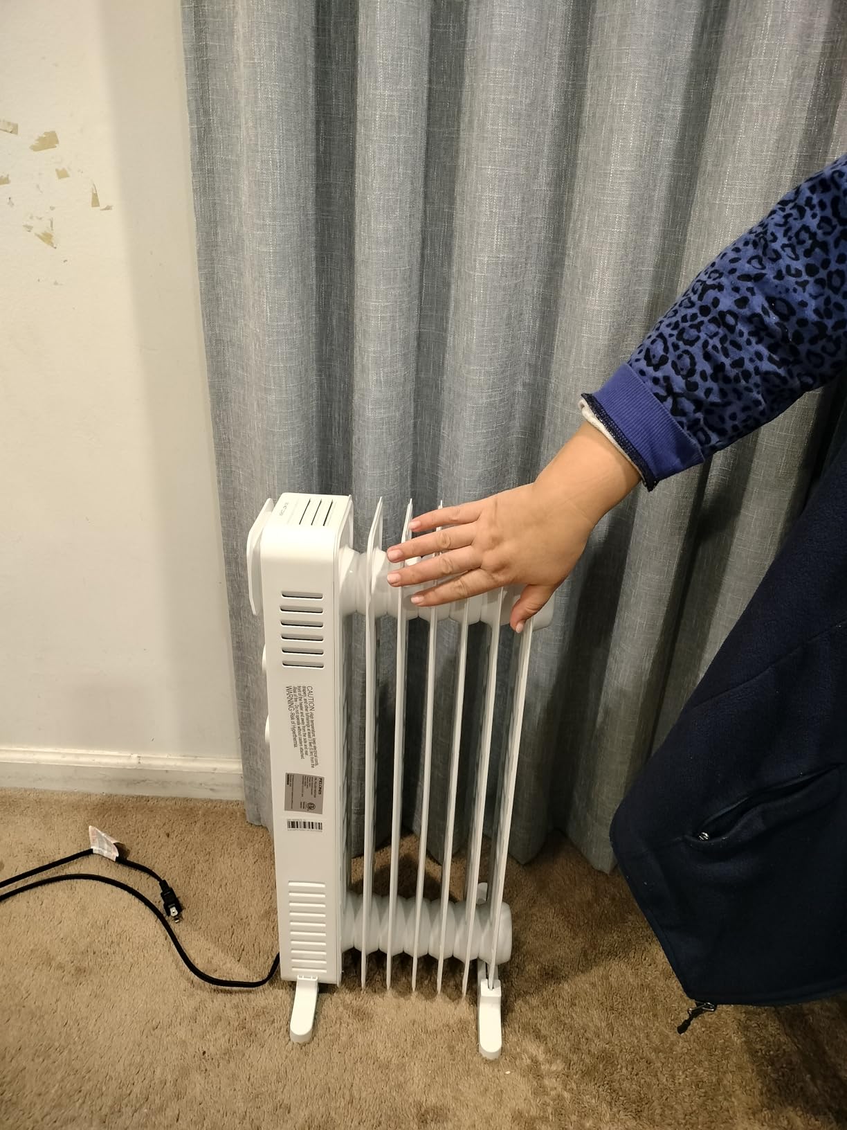 Pelonis Oil Filled Radiator Heater for Large Space, 2025 Upgraded, Space Heaters with 1500W Quiet Warmth Radiant Heater, 3 Heating Modes, Overheat & Tip-Over Protection, Adjustable Thermostat, Black customer photo 2