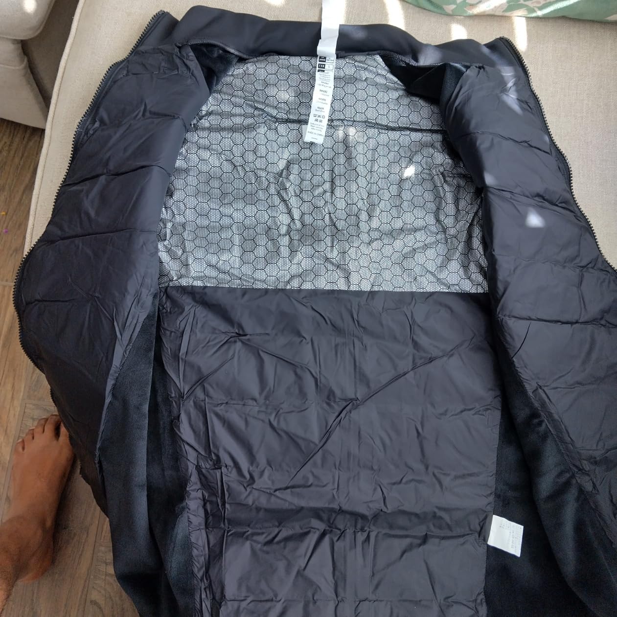 AFZ Men's Lightweight Puffer Vest 800FP Winter Down Vest Sleeveless Quilted Water Resistant Running Jacket with Pockets customer photo 1