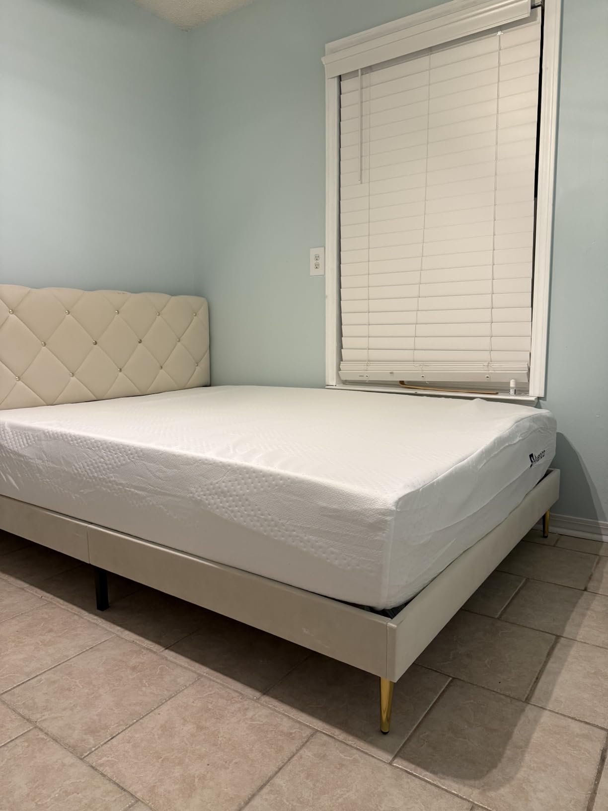 Avenco Twin Mattress, 5 Inch Twin Size Mattress, Gel Memory Foam Mattresses for Cooling Night Sleep & Pressure Relief, Colchones Fiberglass Free CertiPUR-US Certified customer photo 1