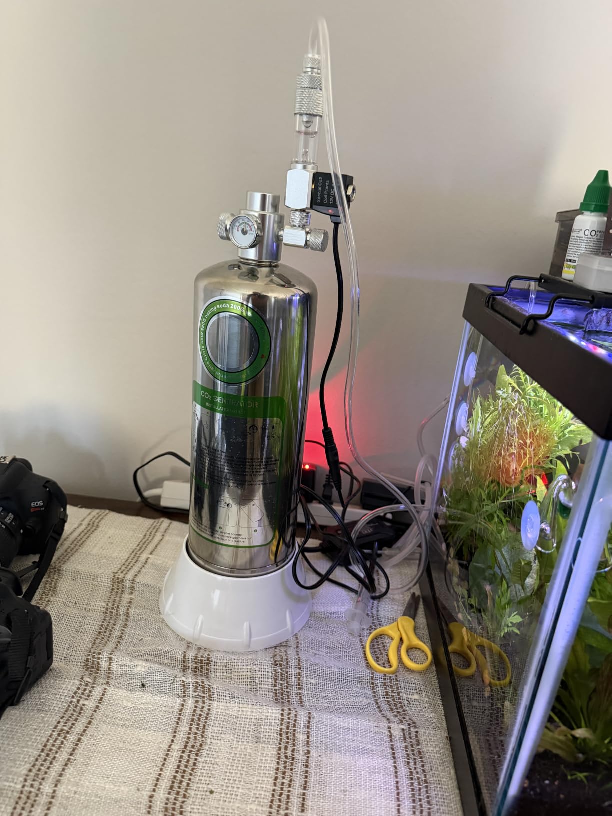 FZONE 2.5L Upgraded Aquarium CO₂ Generator kit for Aquarium Plants Tanks | Easy-to-Refill, 304 Stainless Steel, All-in-One Solenoid Valve, Stable CO₂ Output, CO₂ Diffuser, CO₂ Tubing, Bubble Counter customer photo 2
