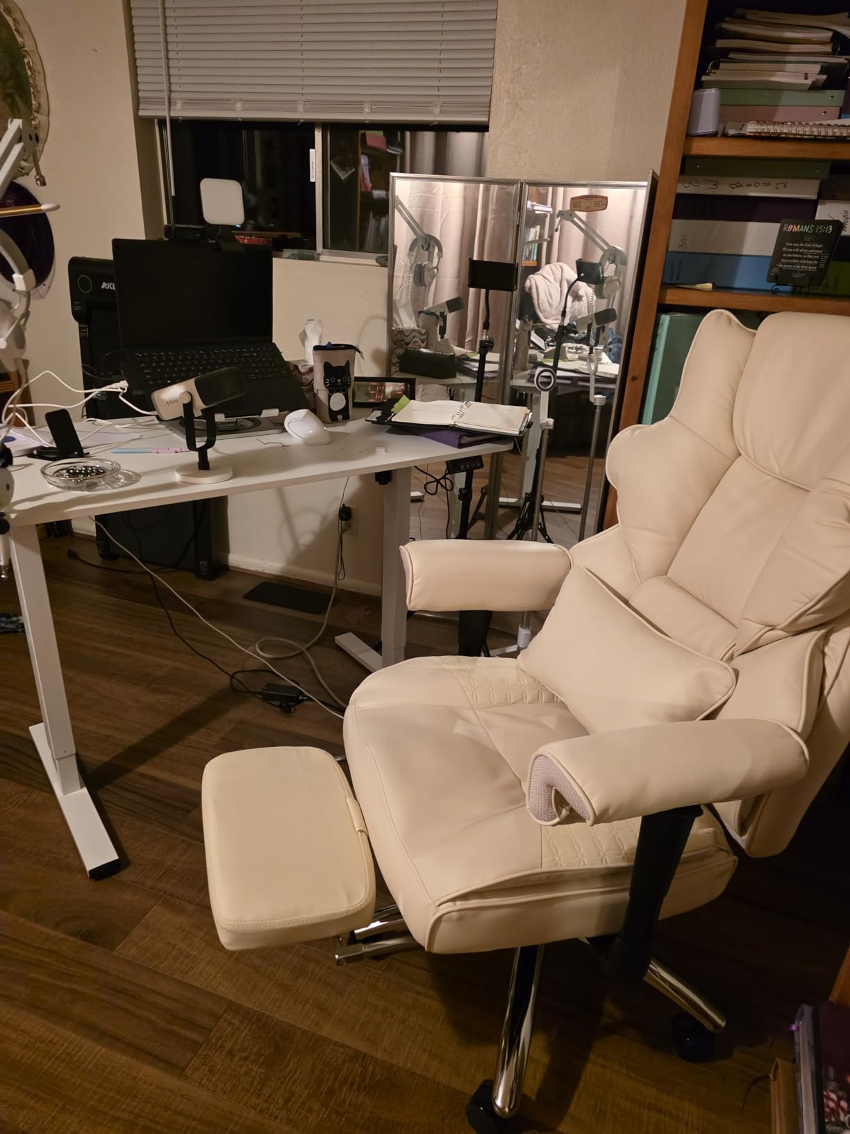 Vibration Massage Heated Office Desk Chair with Foot Rest, Beige | Reclining Backrest, Adjustable Armrest, High Back Leather Desk Chair, Lumbar Support, Home Office, Executive, Ergonomic customer photo 1