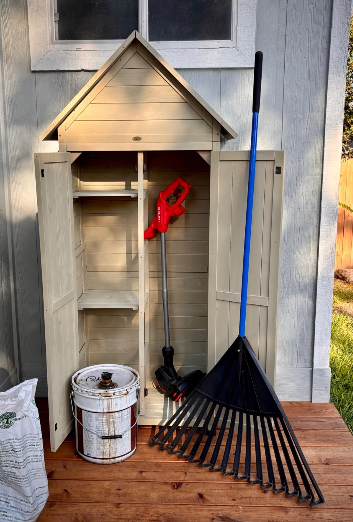 Outdoor Storage Shed with Floor & Adjustable Shelves, Wooden Garden Tool Cabinet Weatherproof, 71