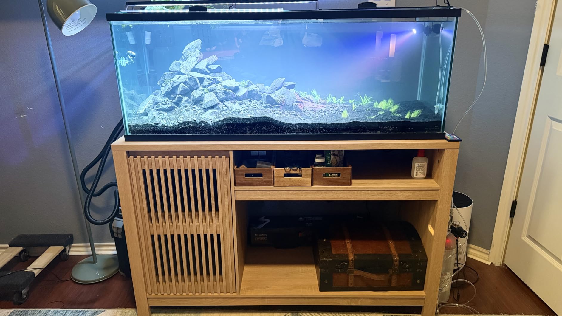 55-75 Gallon Fish Tank Stand with Power Outlet, Aquarium Stand with Cabinet, Heavy Duty Reptile Tank Stand Table for Fish Accessories Storage for Reptile Tank, Turtle, Reptil Terrarium customer photo 2