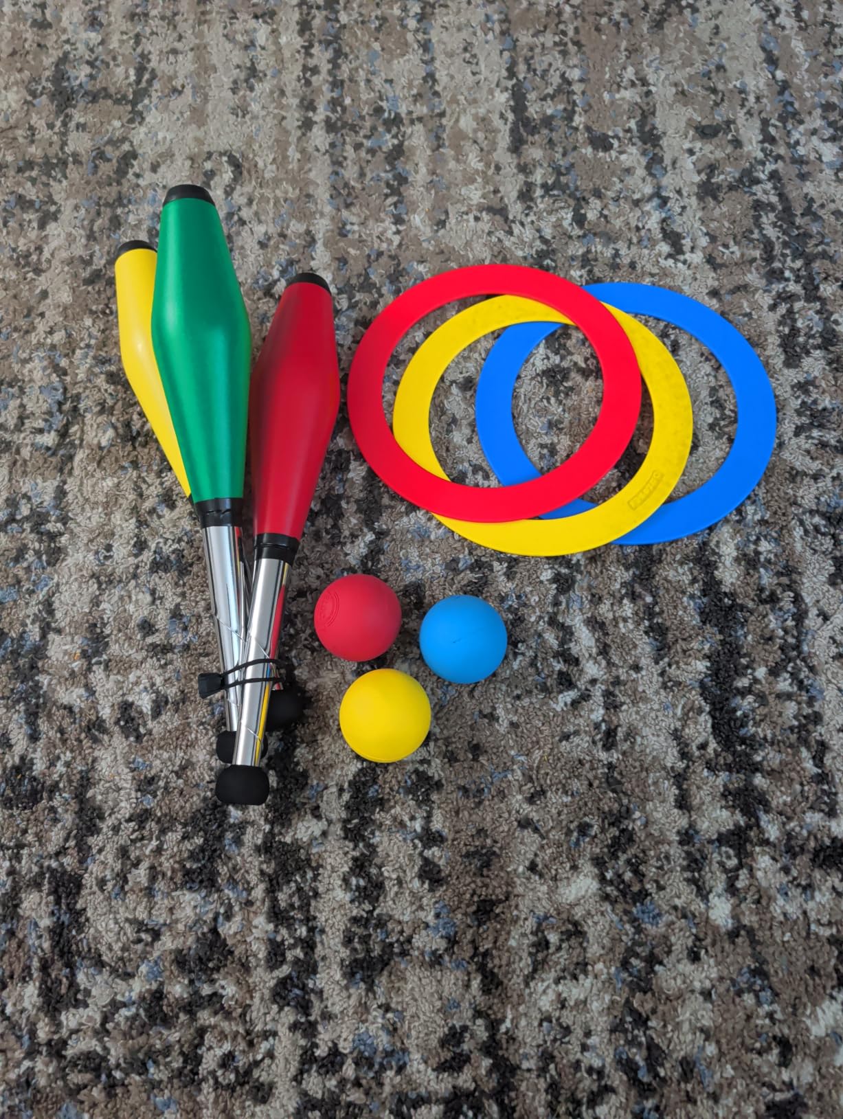 3-Piece 16.5inch Ultralight Juggling Stick Set (42×7cm) - Professional Circus Juggling Training Acrobatic Clubs/Juggling Pins for Beginner Adults Coordination Family Outdoor Activity & Skill Practice customer photo 1