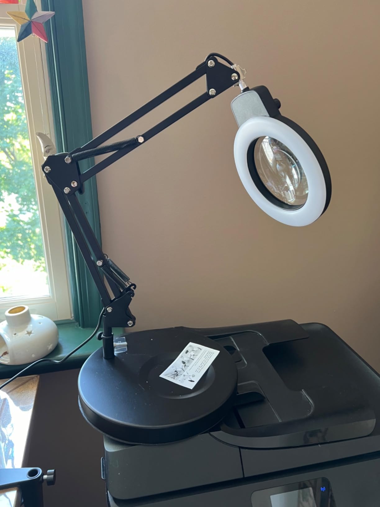4In1 Floor Magnifying Lamp with Light, 12X 30X Glass Magnifier Black | Height Adjustable, Infinite Dimmable Lighting, Hands Free Magnifier For Hobby, Reading,Jewelry Making & Close Work customer photo 1
