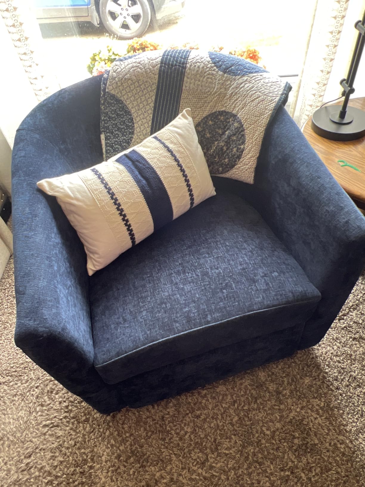 Zihanhome Chenille Swivel Accent Chair, Living Room Chairs, No Assembly Upholstered Armchair, 360°Rotating Barrel Chair for Bedroom, Apartment & Reading Nook (1, Dark Blue) customer photo 1