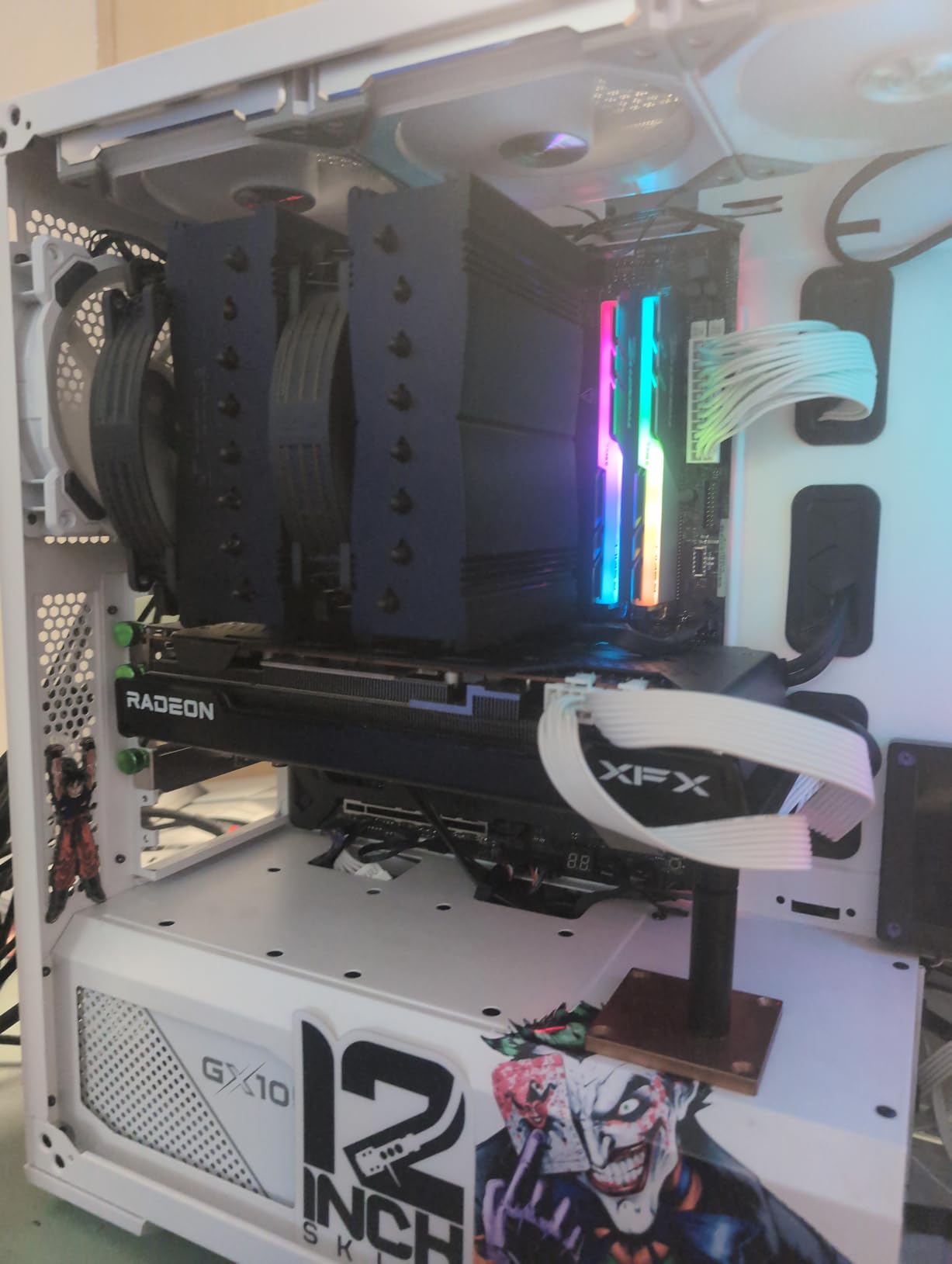 Noctua NH-D15 G2 chromax.Black, Quiet High-Performance CPU Cooler | 168mm Height, Ultimate Low-Noise Cooling, 8 Heatpipes, For Intel & AMD, Dual Enthusiast-Grade 140mm Fans, Rich Accessory Kit customer photo 2
