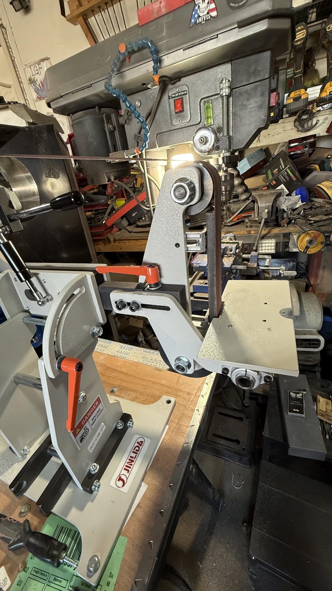 JLD Professional Belt Grinder Sander, 2x72 Inch Belt, 1500W Electric Motor with 2.2KW VFD, 2 sets of grinding kits with 3 grinding methods, Vertical and Horizontal operation includes 3 sanding belts. customer photo 1