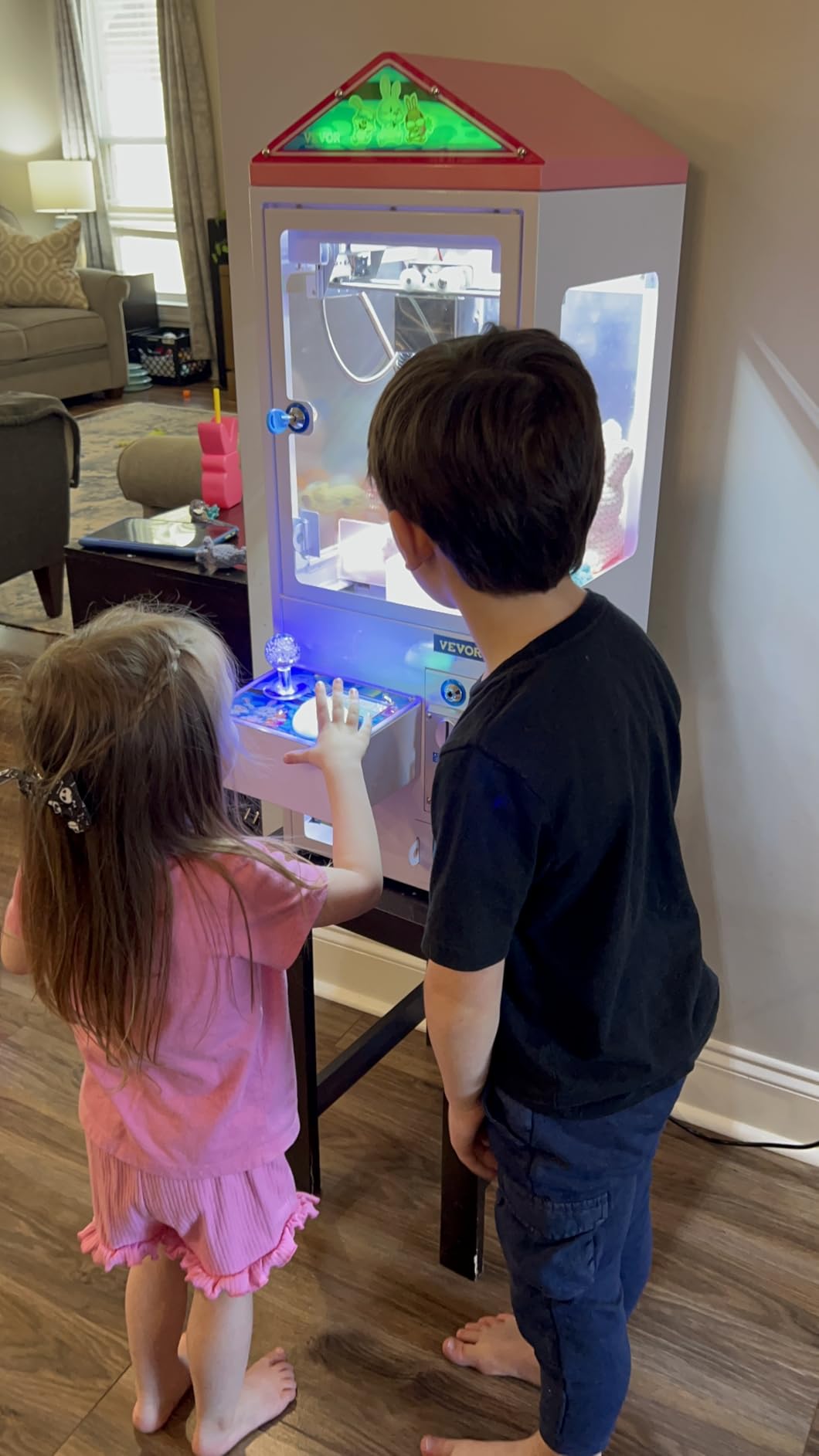 VEVOR Claw Crane Machine, Medium-Sized Arcade Game Machine with Light & Sound, Adjustable Steel Claws, Precise Toy Candy Grabber Prize Dispenser Vending Toy, for Commercial Home Parties Cinema, Pink customer photo 2