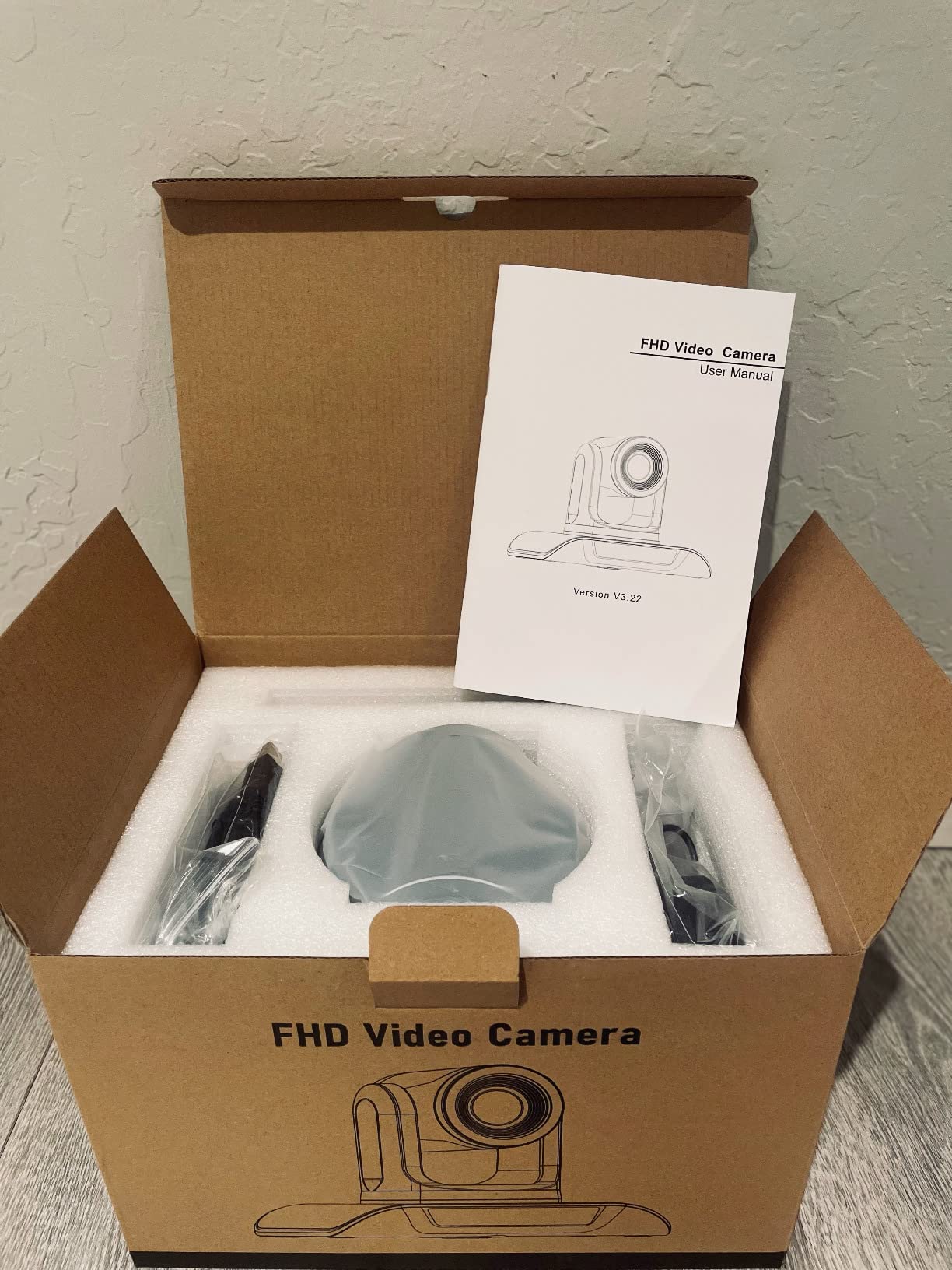 4K Conference Room Camera System AI Auto-Tracking 4K PTZ Camera 3X Optical Zoom 93° Wide Angle USB3.0 HDMI Output and Wireless Bluetooth Speakerphone with Mics for Conferencing Worship Church Medical customer photo 1