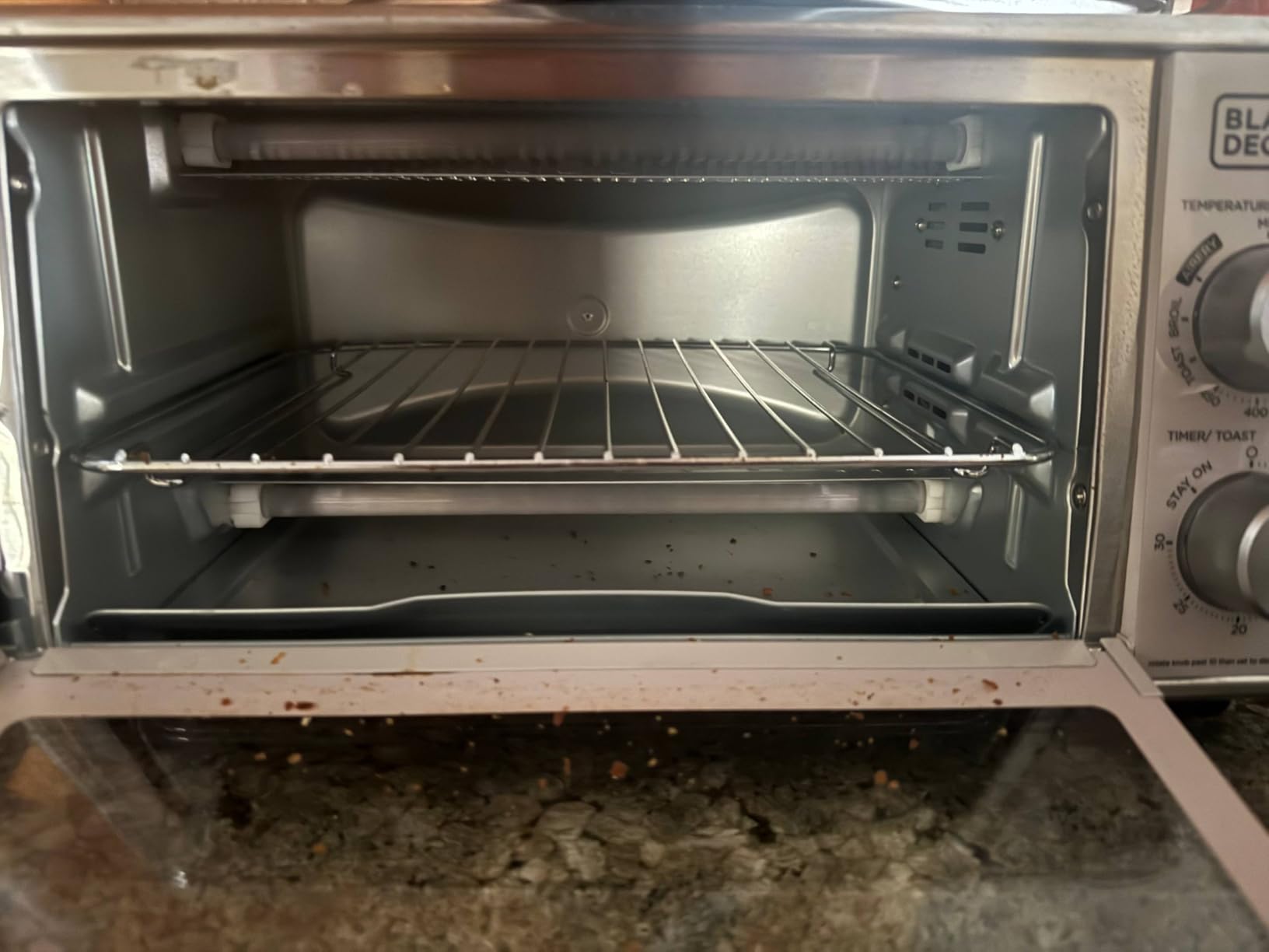 BLACK+DECKER Crisp 'N Bake Pro 4-Slice Digital Air Fry Oven customer photo 2