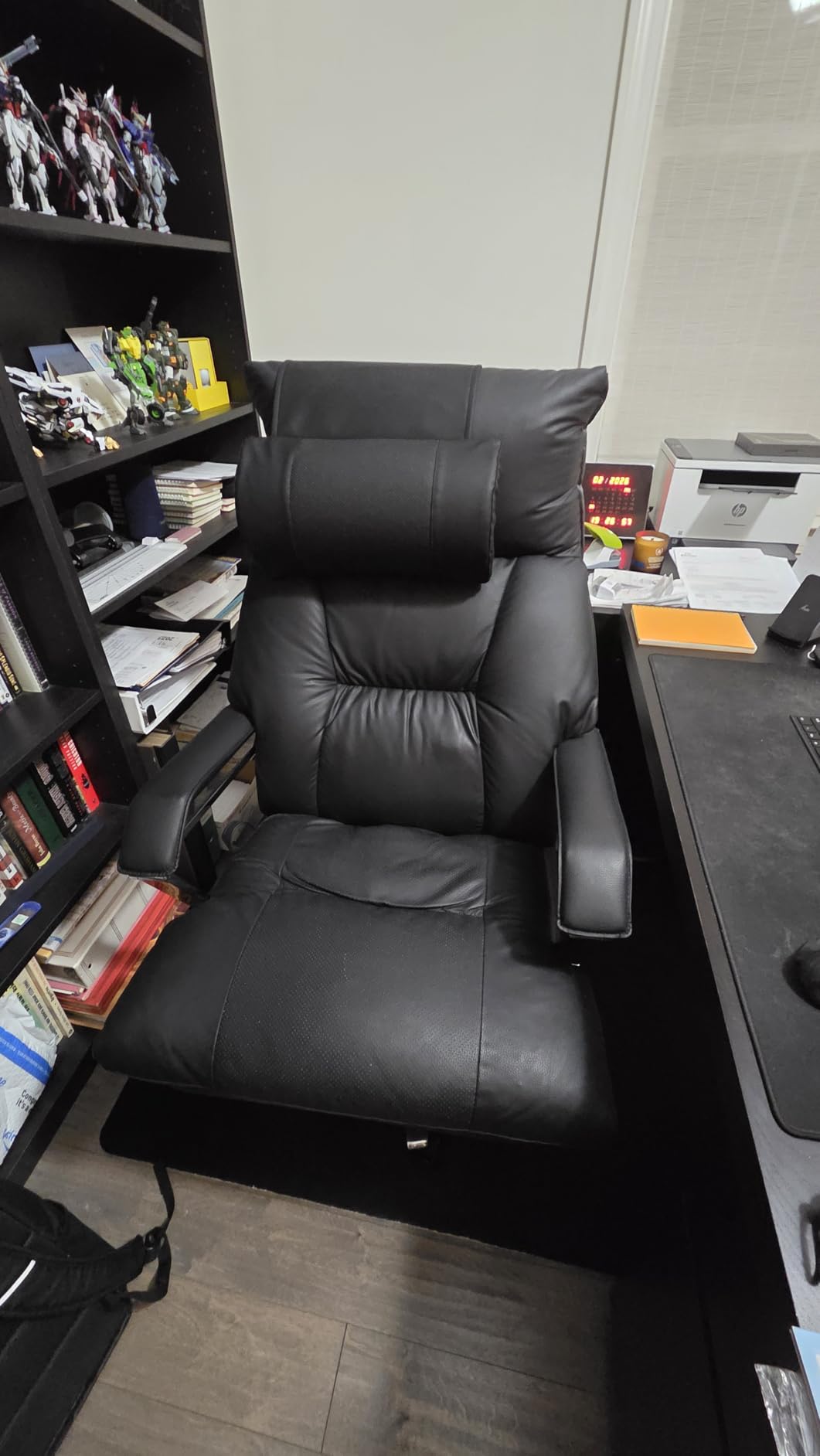 OKUP M80A Dual Motor Electric Executive Office Chair with Heat Massage Ventilation, Comfortable Reclining Office Chair Wide Seat, Ergonomic Leather Home Office Desk Chair (Black) customer photo 1