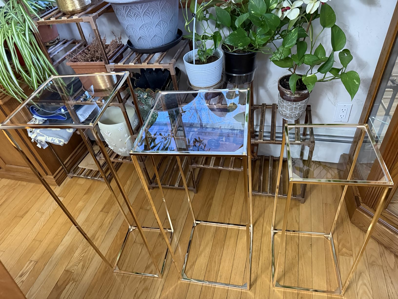 Cylinder Pedestal Stand for Party: 23.6/29.5/35.4in Hexagon Gold | Tall Stable Easy-assembly Stands, With Acrylic Panel, Space-saving for Indoor Outdoor Wedding Birthday Party customer photo 1