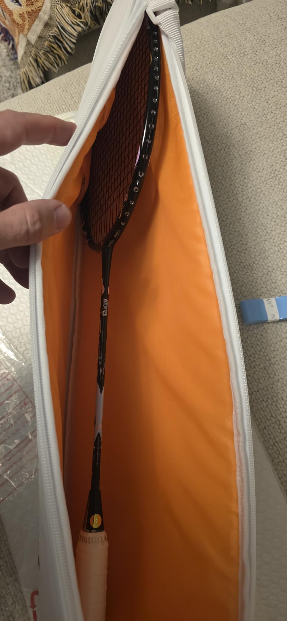 YODIMAN Single Professional Badminton Racket for Advanced Players - 50T Graphite Carbon Fiber with Aerodynamic Frame, Pre-Strung 26lbs, Ultra-Light 5U for Club & Tournament customer photo 2