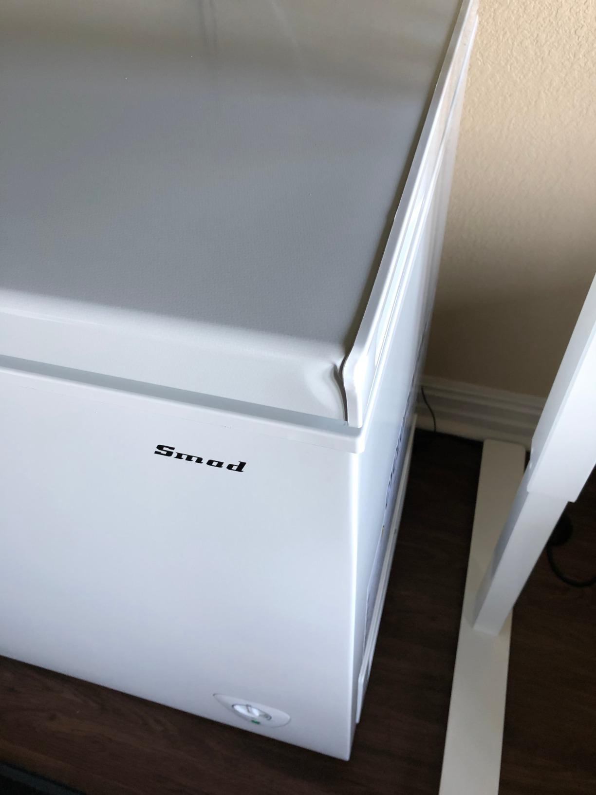 SMETA Chest Freezer 18 Cubic Feet, Deep Freezers Large Storage with 1 Basket, Free-Standing Freezer Chest Garage Ready, 4 Wheels, Low Noise, Energy Saving, Top Door, for Home, Office, Kitchen, White customer photo 2