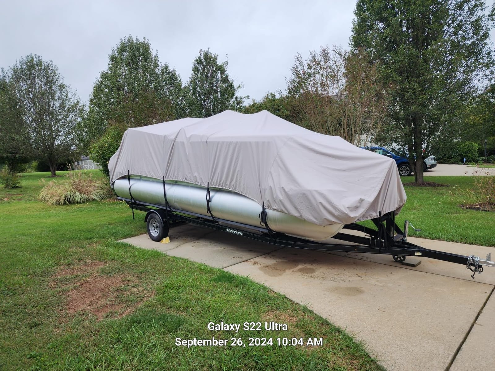 Pontoon Boat Cover 22-24 ft, 1200D Heavy Duty Waterproof Trailerable Cover for Pontoon Boats Up to 8.5 ft Beam, 16 Straps, Elastic Hem & Outboard Motor Cover, Gray customer photo 1